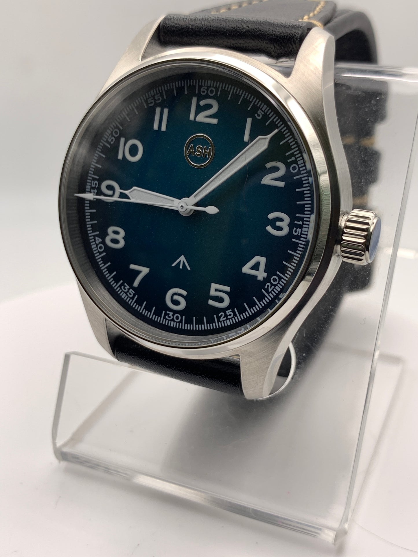 True North - 39mm stainless steel case. Sapphire crystal. Seiko NH38.