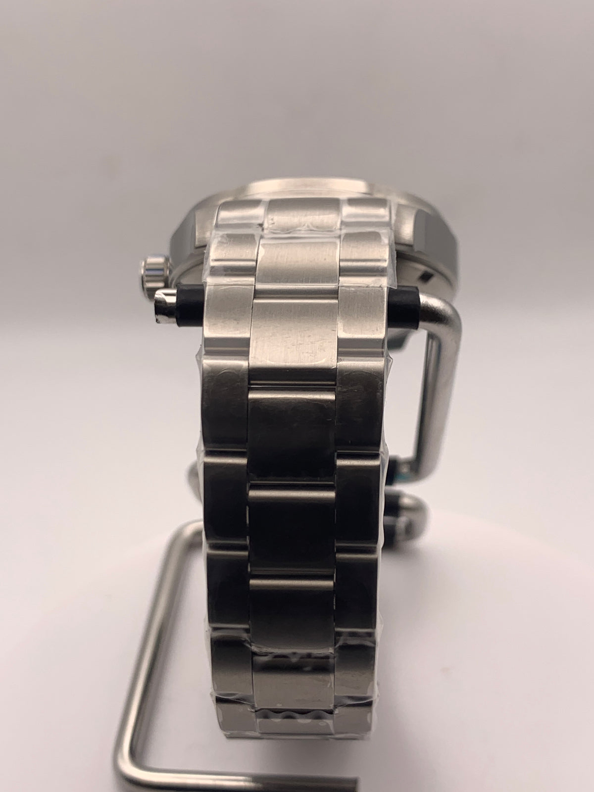 KLJ Custom - 39mm Brushed stainless steel. Sapphire crystal.  Seiko NH38.