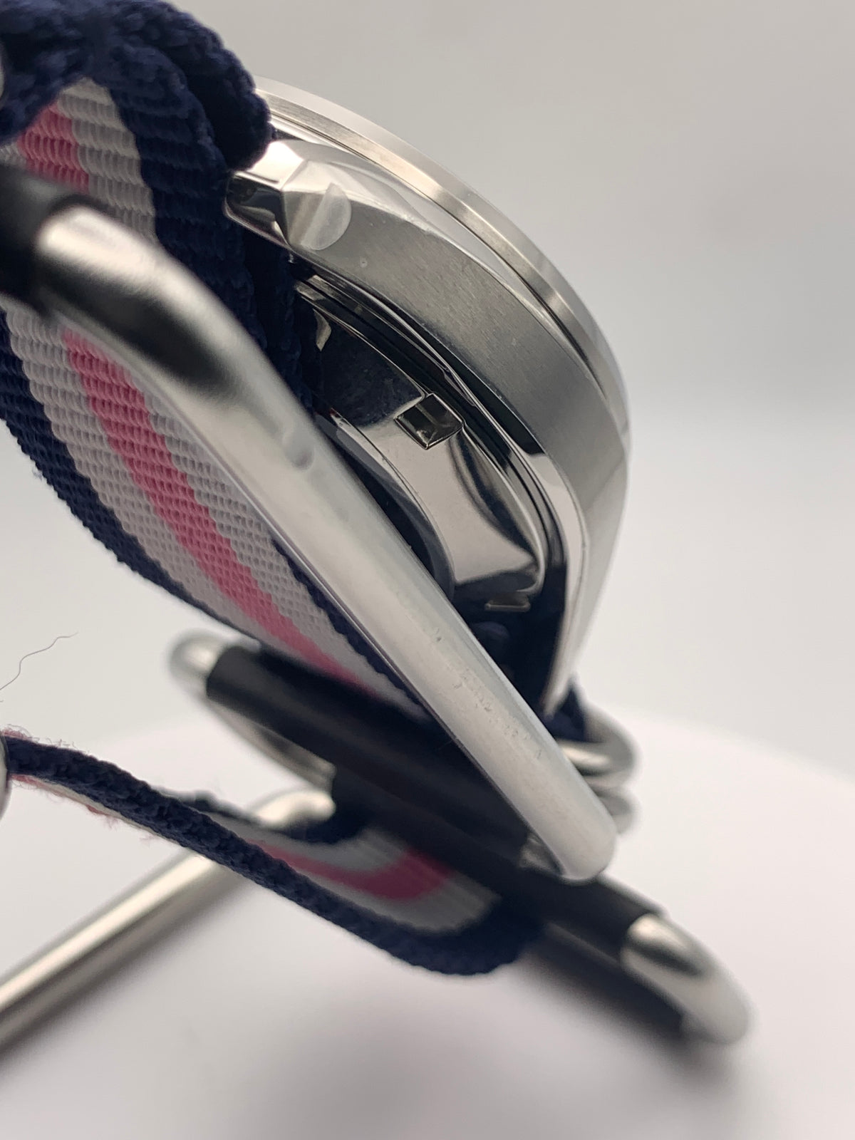 Fruit Punch 1.1 - 38mm Stainless steel. Sapphire crystal. Seiko NH35.