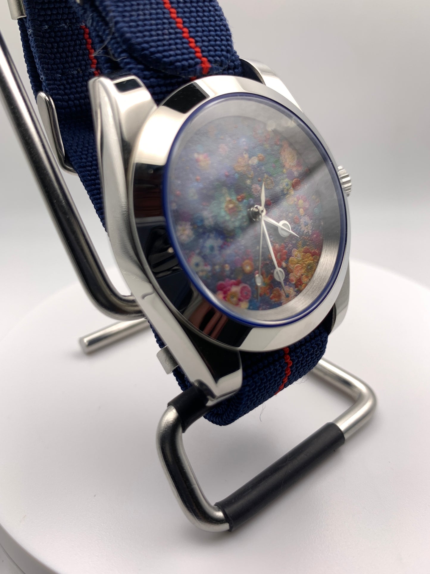 Midnight Impression. 39mm Stainless Steel.  Sapphire crystal. Seiko NH38.