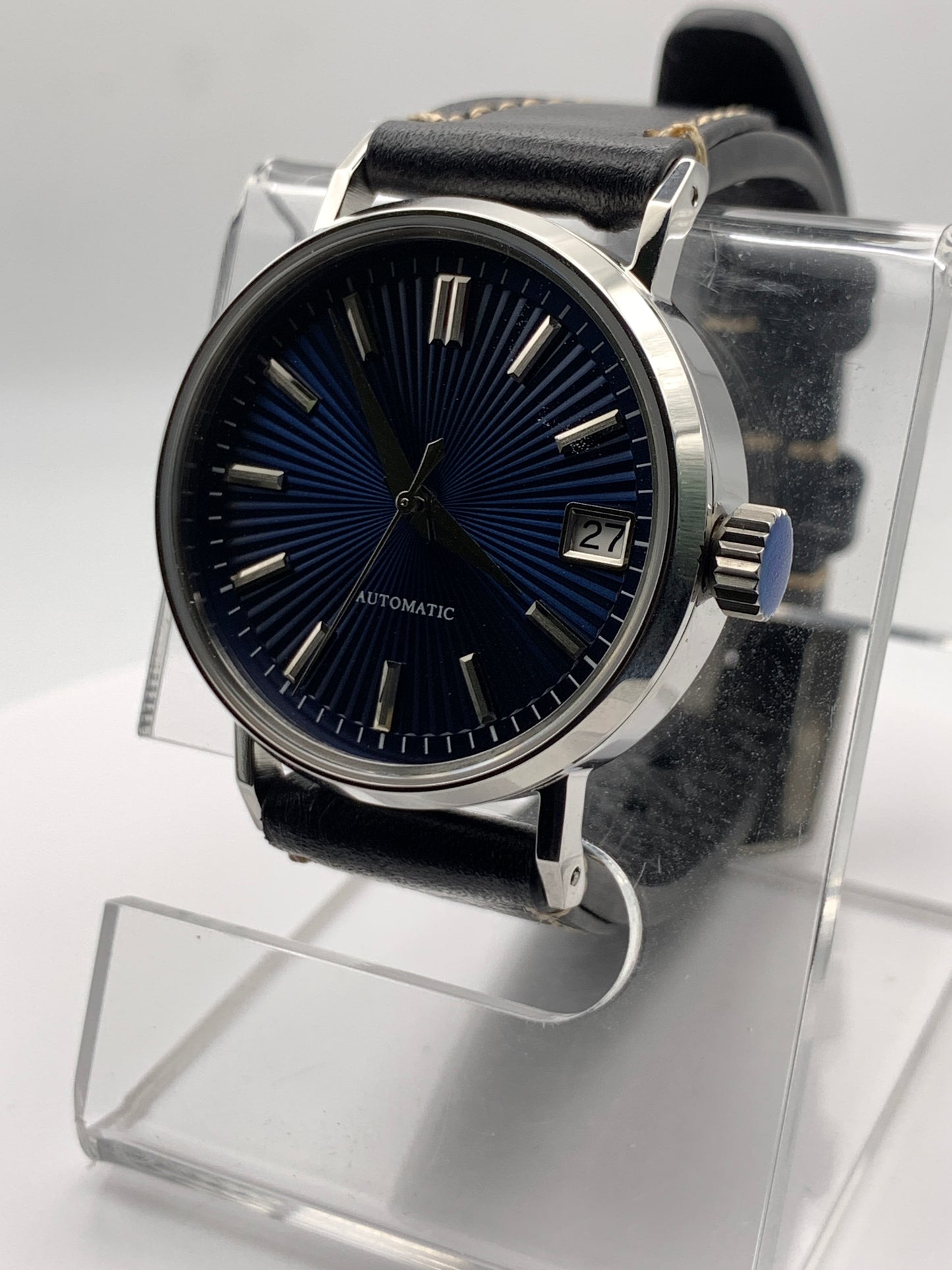 Vanishing Point. 33mm minimalist stainless steel case. Sapphire crystal. Seiko NH35.