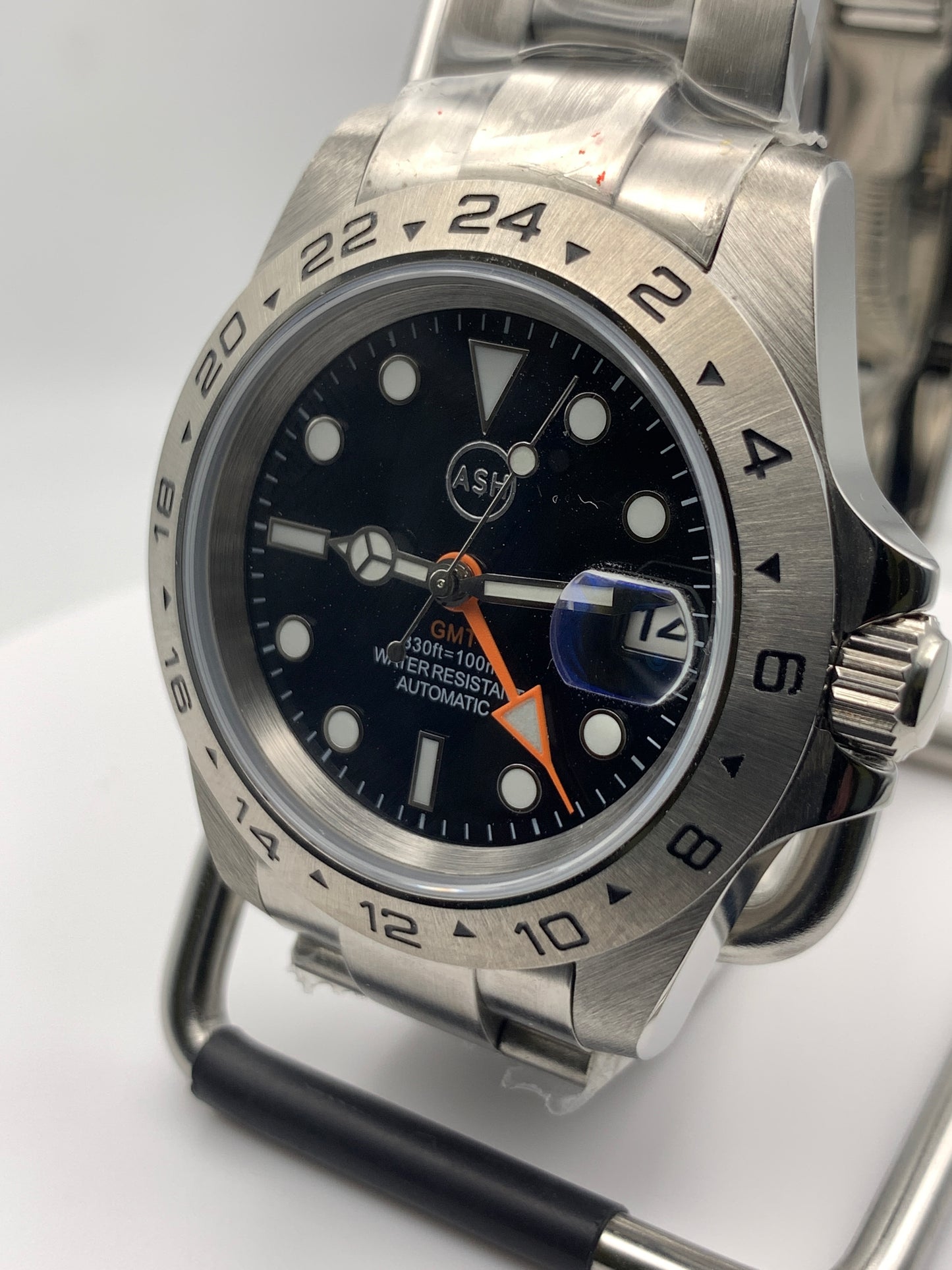 Xplorer Too. Custom requested.  39mm Stainless steel. Sapphire crystal. Seiko NH34 GMT.
