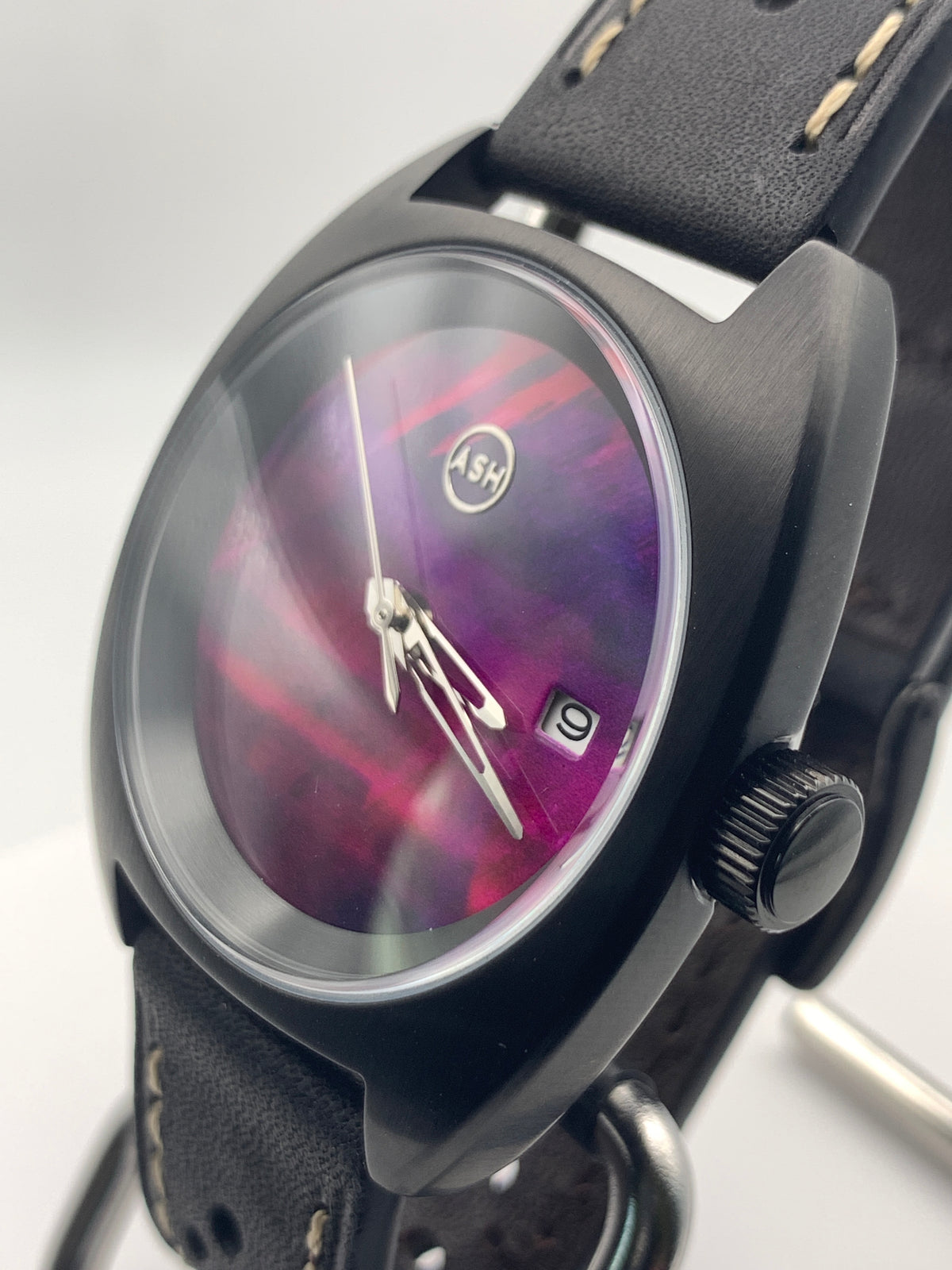 Mutara. 39mm PVD over stainless steel. Domed sapphire. Seiko NH35.