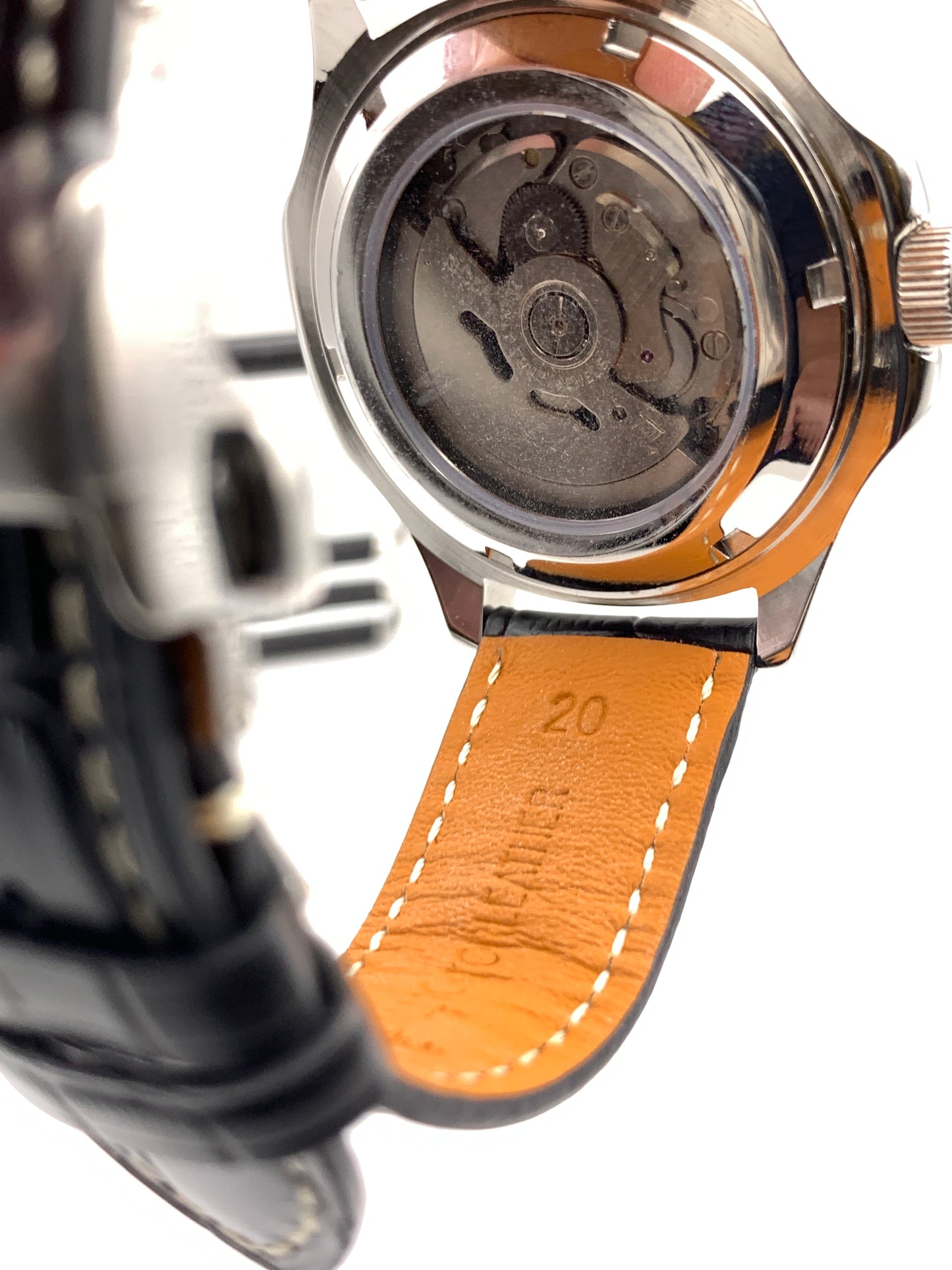 #TeamChole - One. 44mm Stainless steel. Textured dial. Sapphire. Seiko NH35.