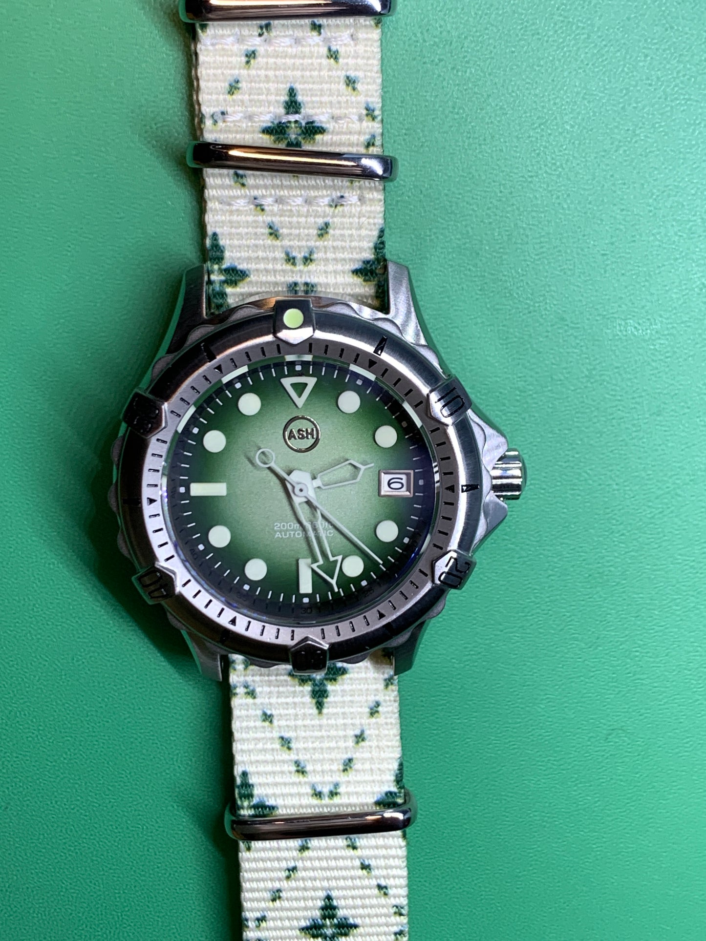 Thymekeeper.  42mm Stainless steel case.  Sapphire crystal. Seiko NH35.