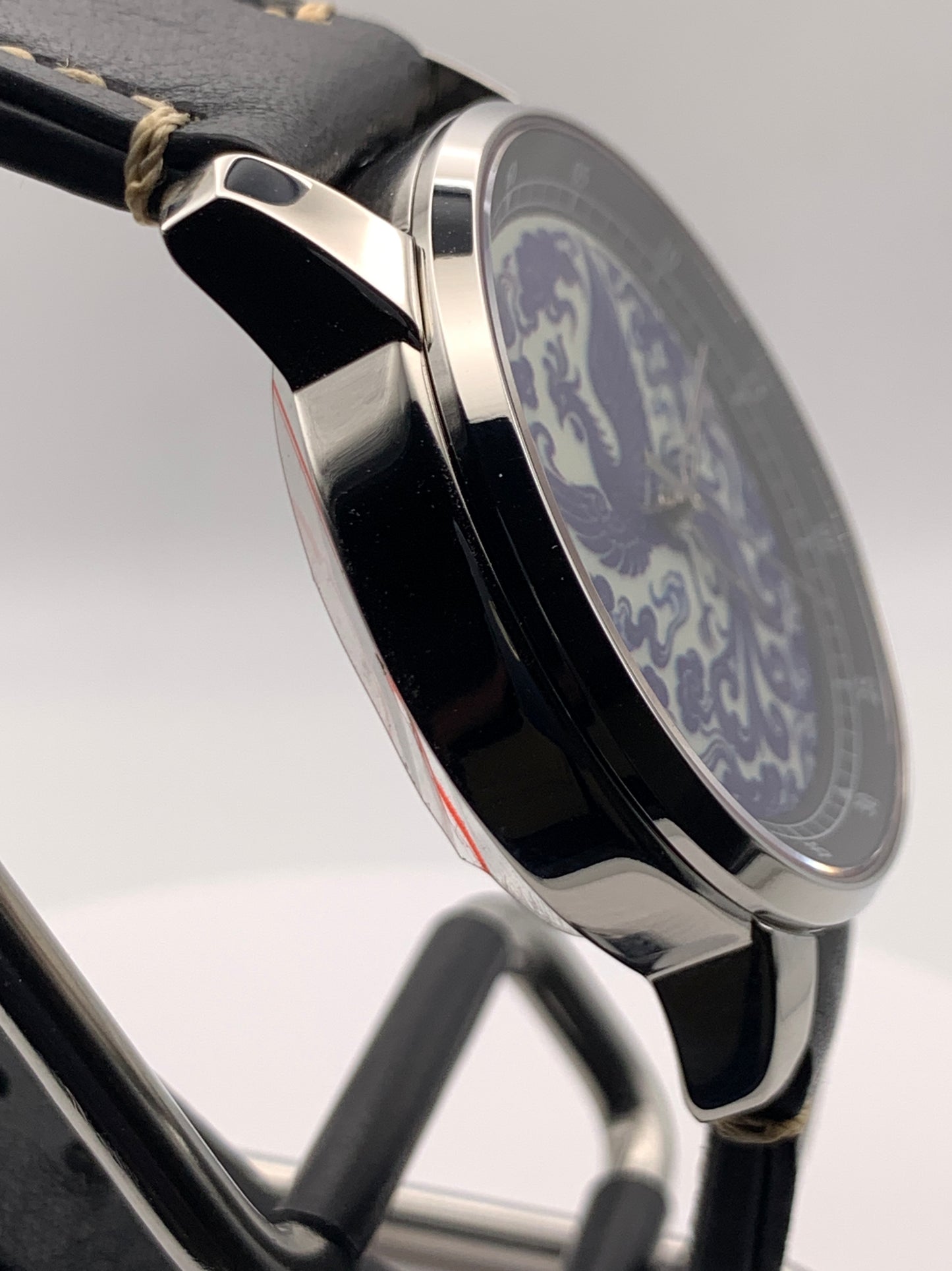 Apotheosis - 38mm stainless steel case. Lumed dial. Sapphire crystal. Seiko NH38.