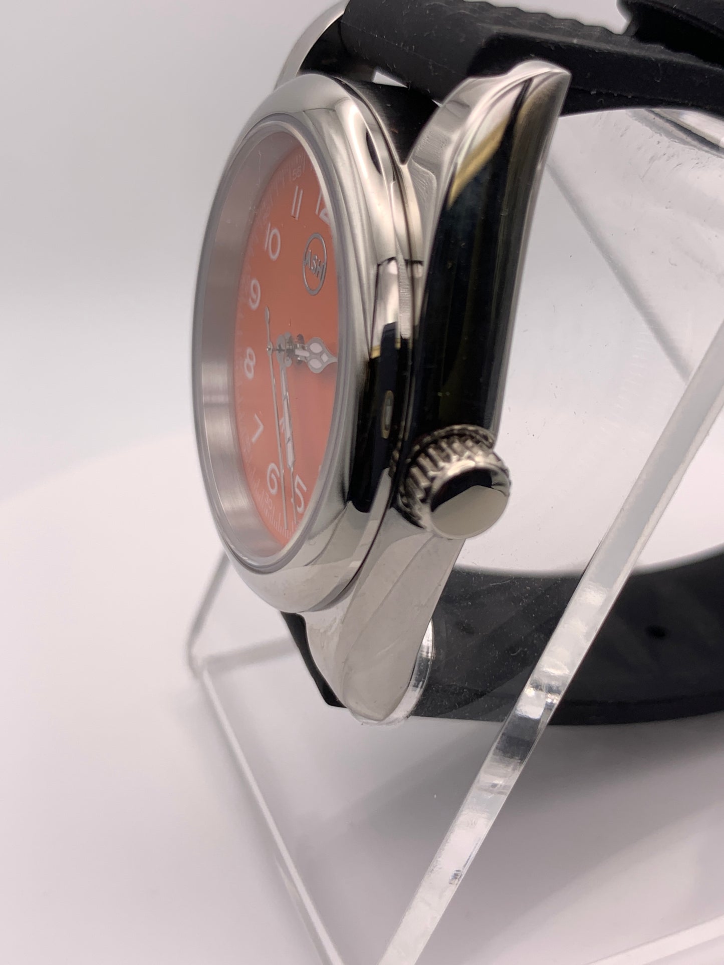 Blood Orange.  39mm stainless steel field watch. Sapphire crystal. NH38 automatic.