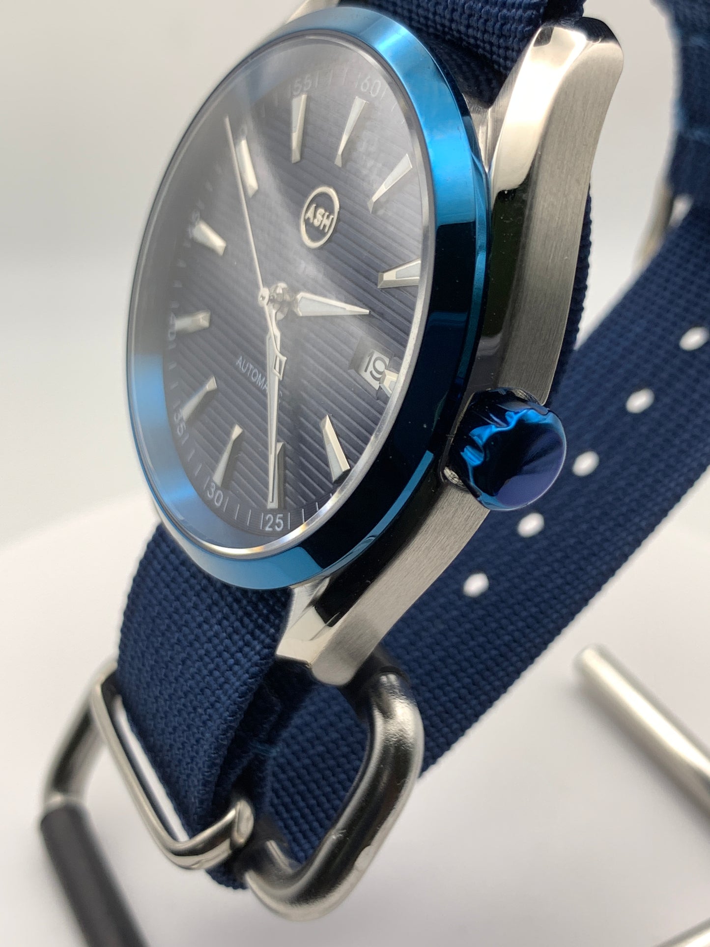 Eventide. 39mm Blue and silver stainless steel. Sapphire crystal. Seiko NH35.
