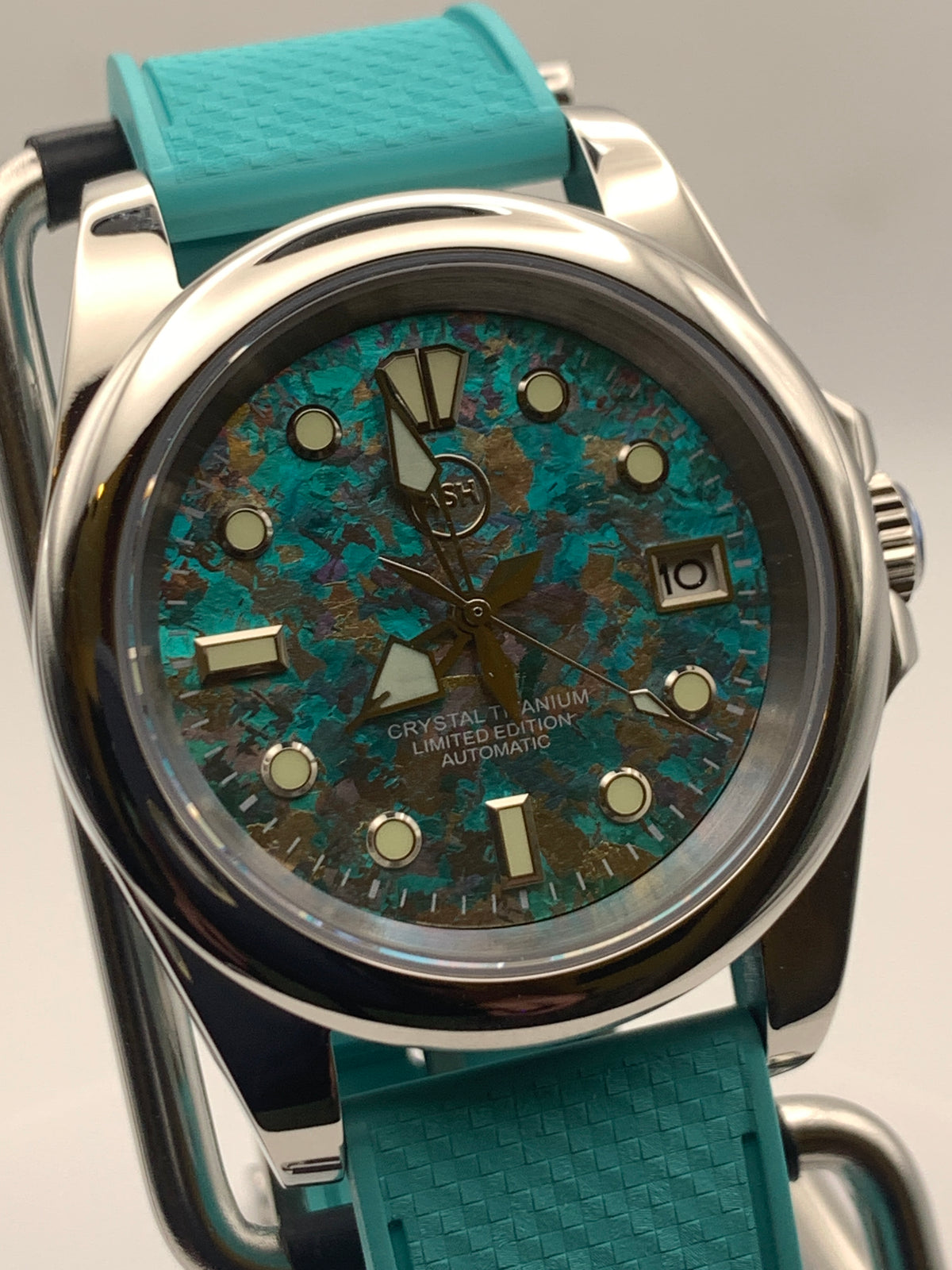 Parting Gift - 39mm Stainless steel case. Sapphire crystal. Seiko NH35.