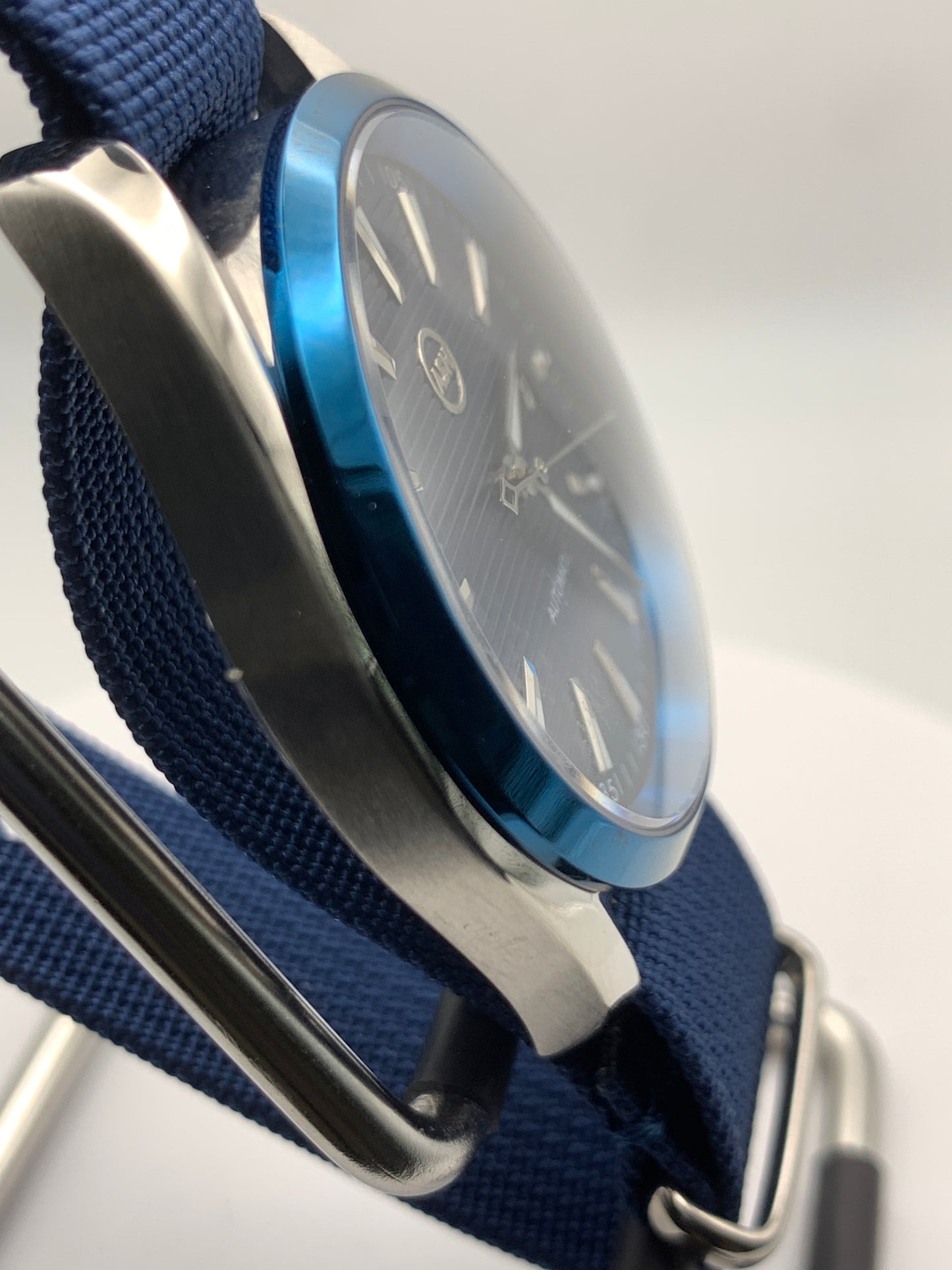 Eventide. 39mm Blue and silver stainless steel. Sapphire crystal. Seiko NH35.
