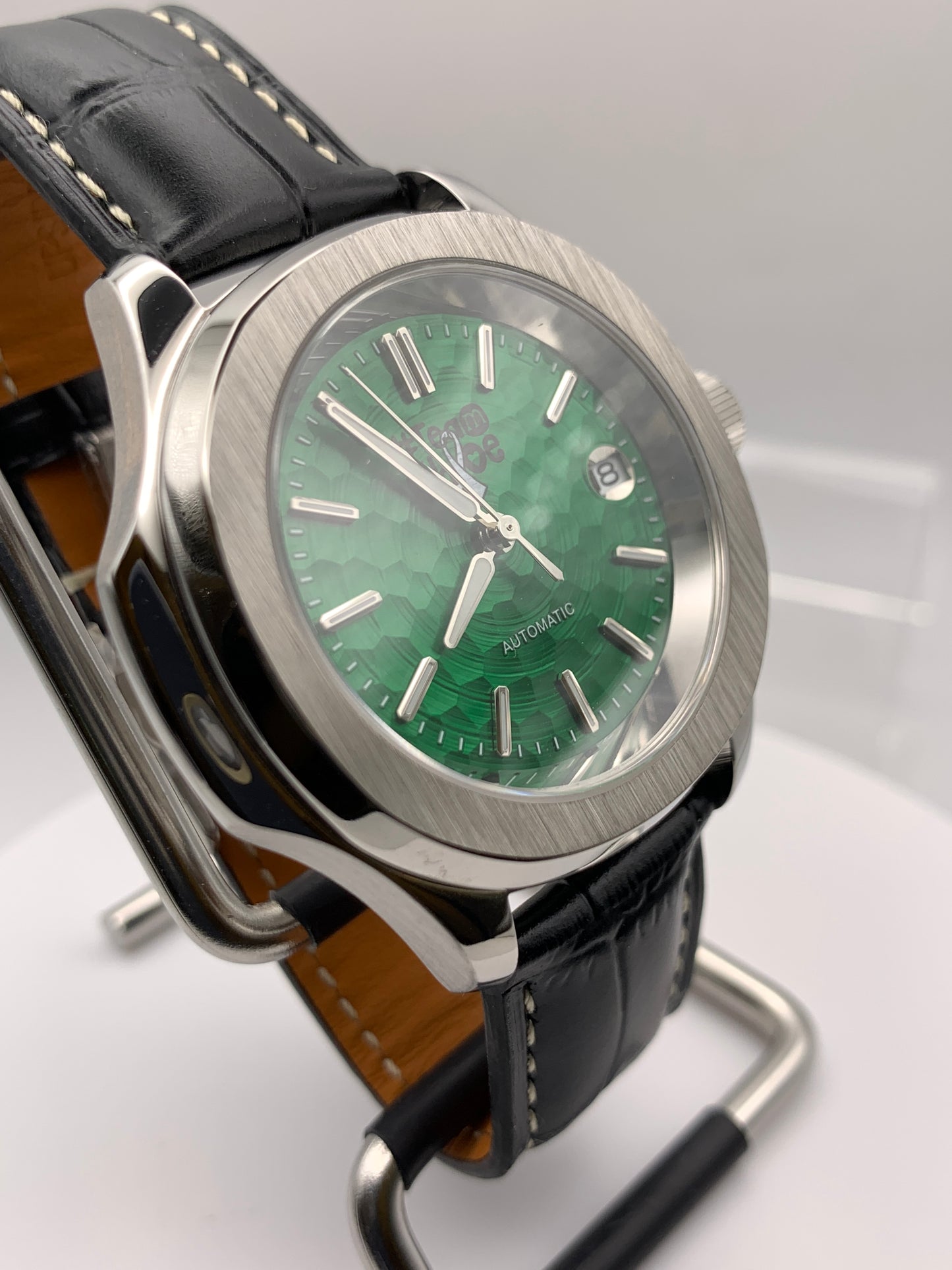 #TeamChole - One. 44mm Stainless steel. Textured dial. Sapphire. Seiko NH35.