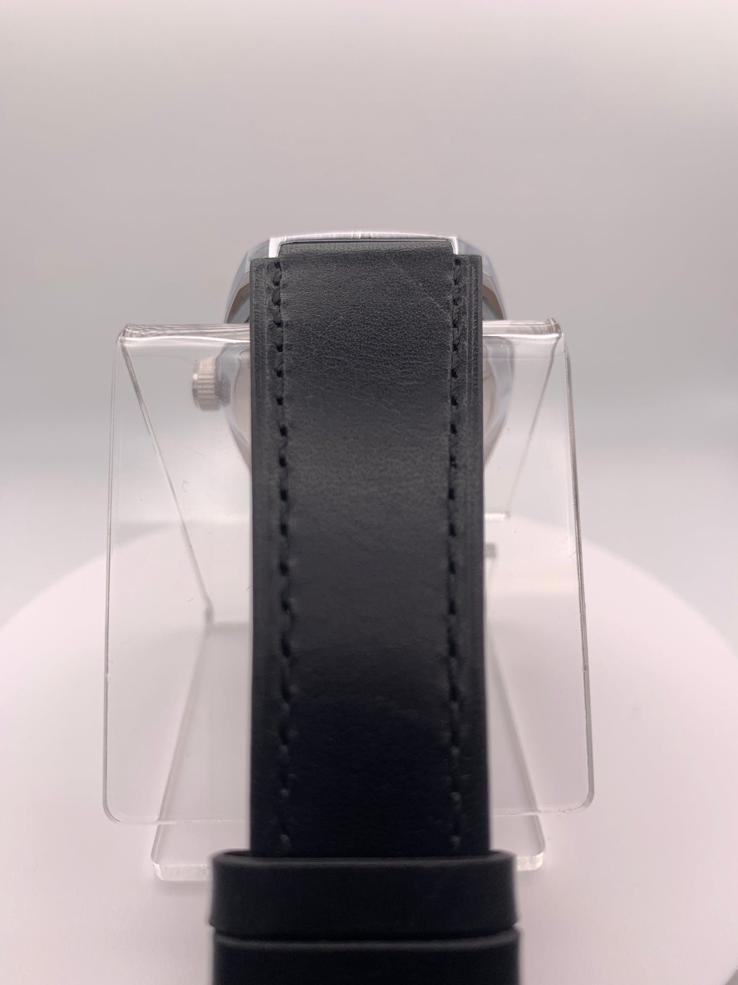 Solo Flight. Neo Vintage Collection. 36mm NOS Gruen case. Acrylic domed crystal. Miyota 2039.