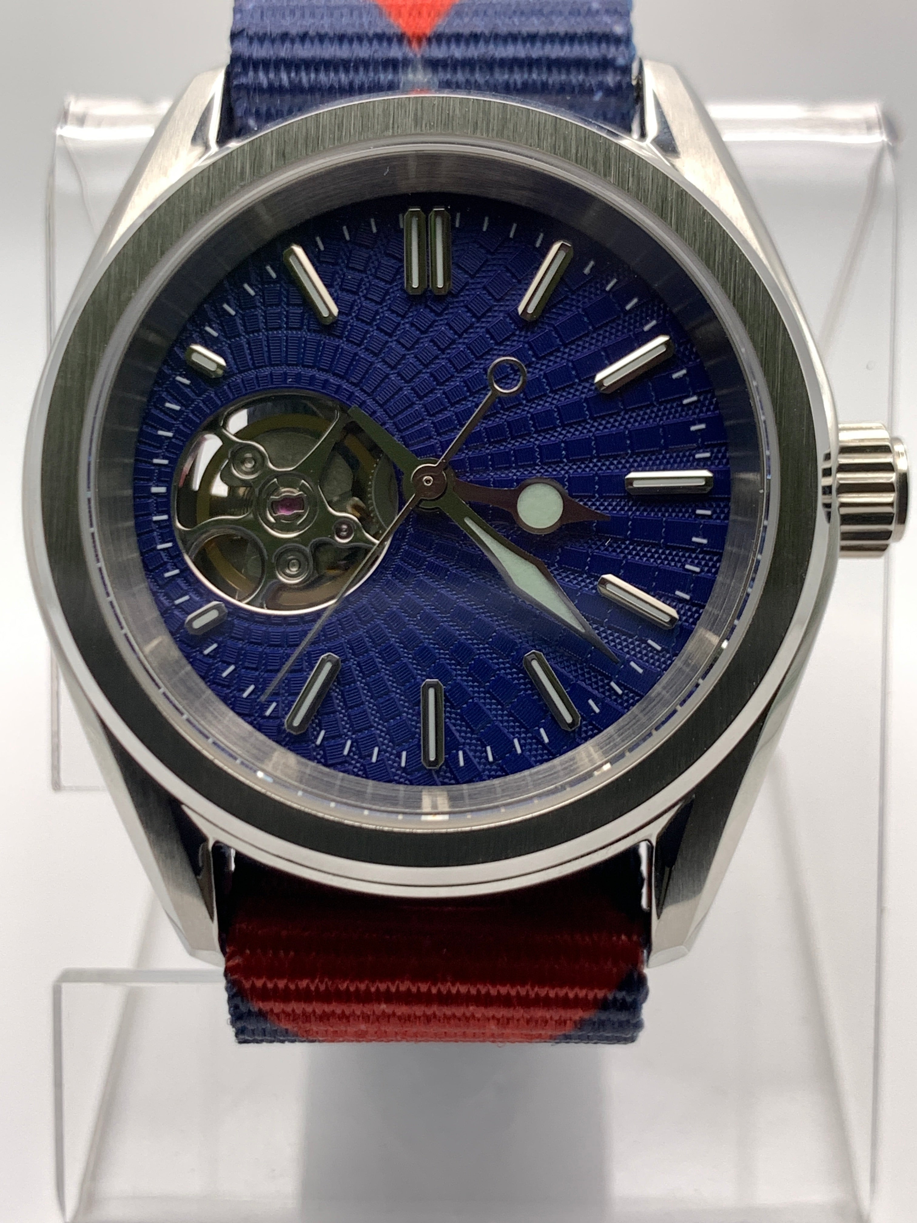 Blue Shift. 38mm Stainless steel. Sapphire crystal. Seiko NH38