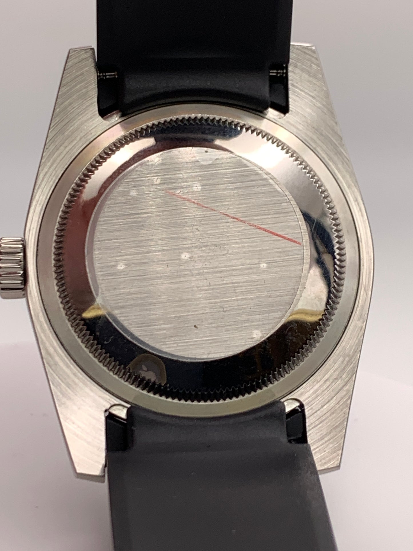 Purple natural stone dial. 39mm engine turned case.