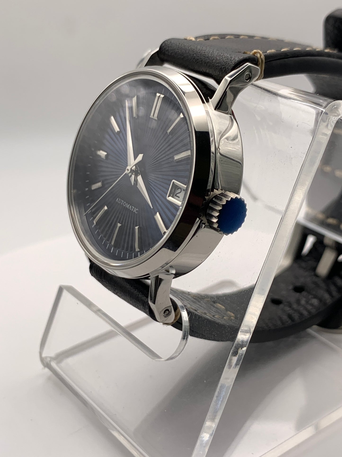Vanishing Point. 33mm minimalist stainless steel case. Sapphire crystal. Seiko NH35.