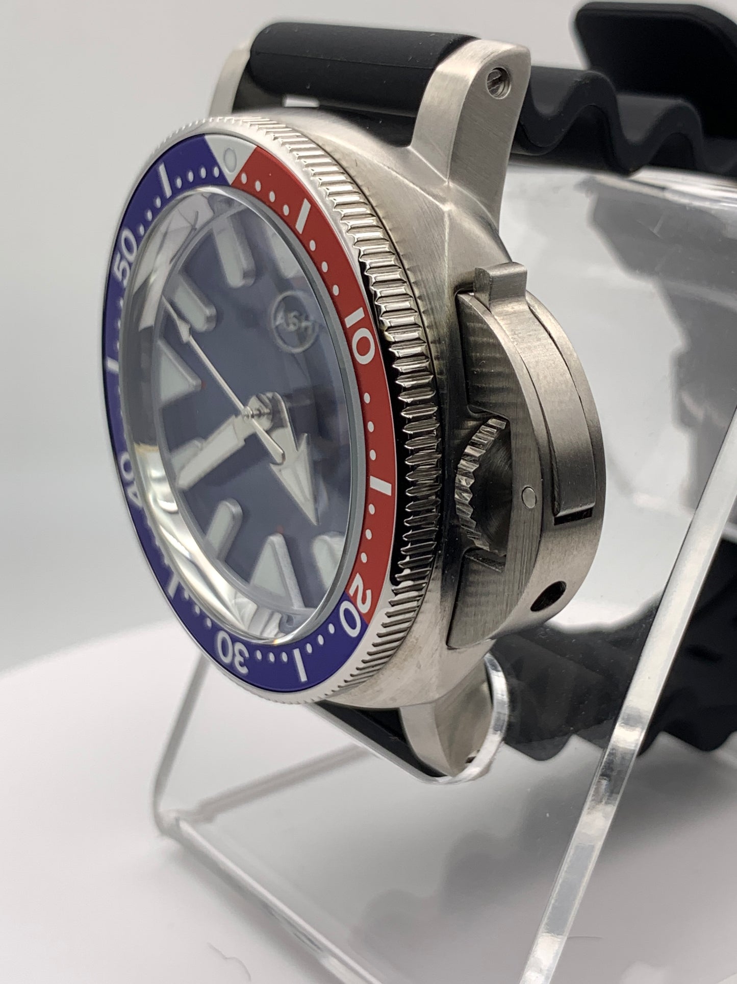 42mm Sport watch. Pepsi bezel. NH36 automatic movement.