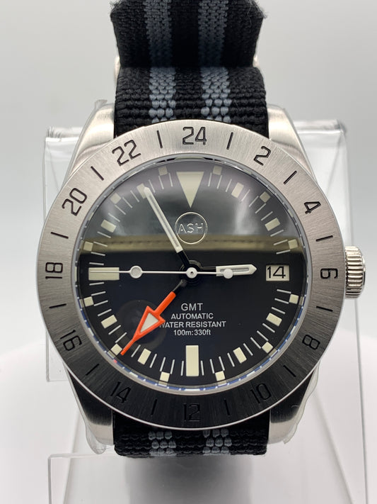 Vibe 1655. 40mm Stainless steel GMT case. Sapphire crystal. NH34 movement.