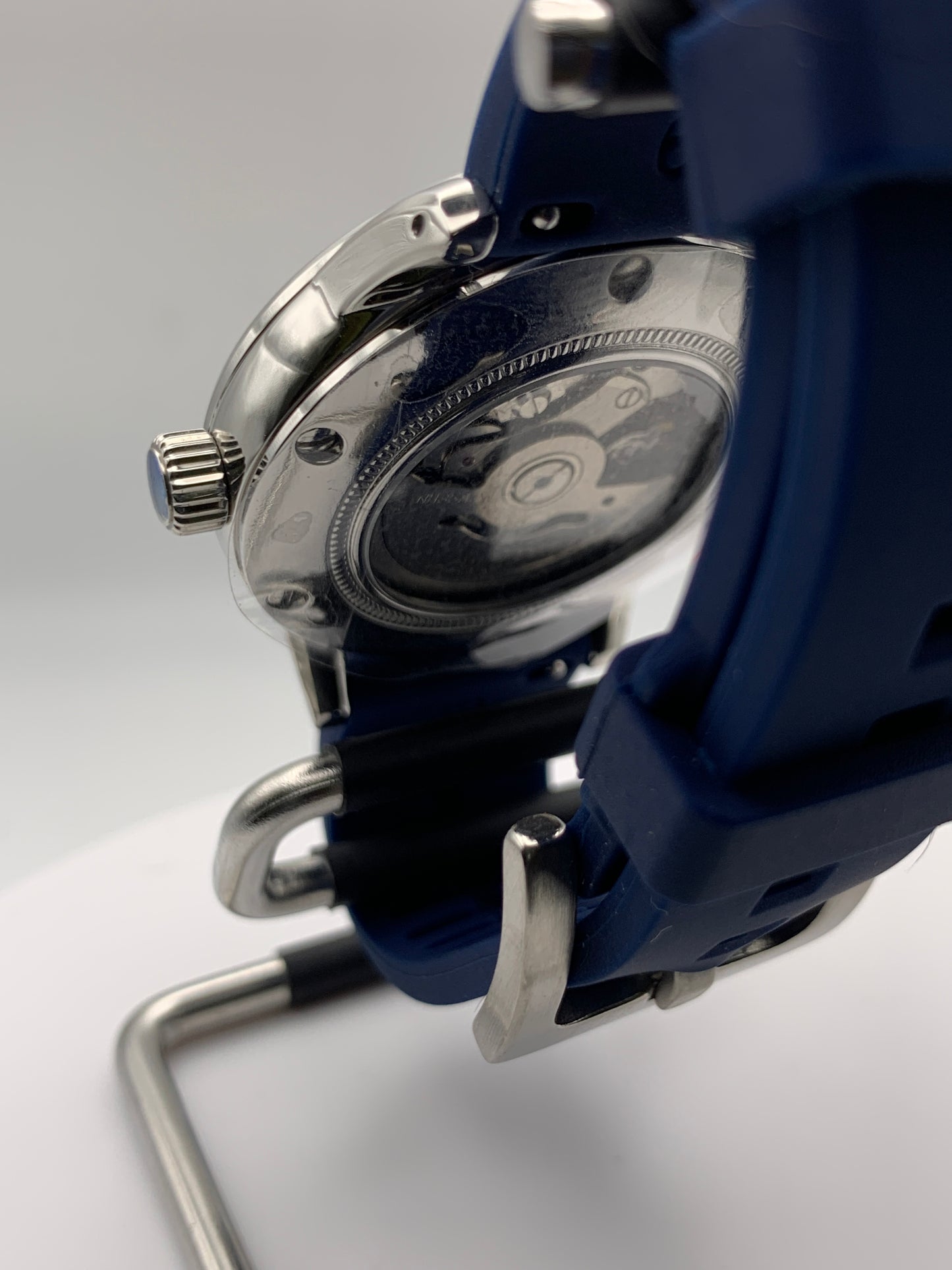 The Yankee 1.1 - Blue, silver and white livery. 39mm stainless steel case. K-1 mineral crystal with AR. NH35 automatic.