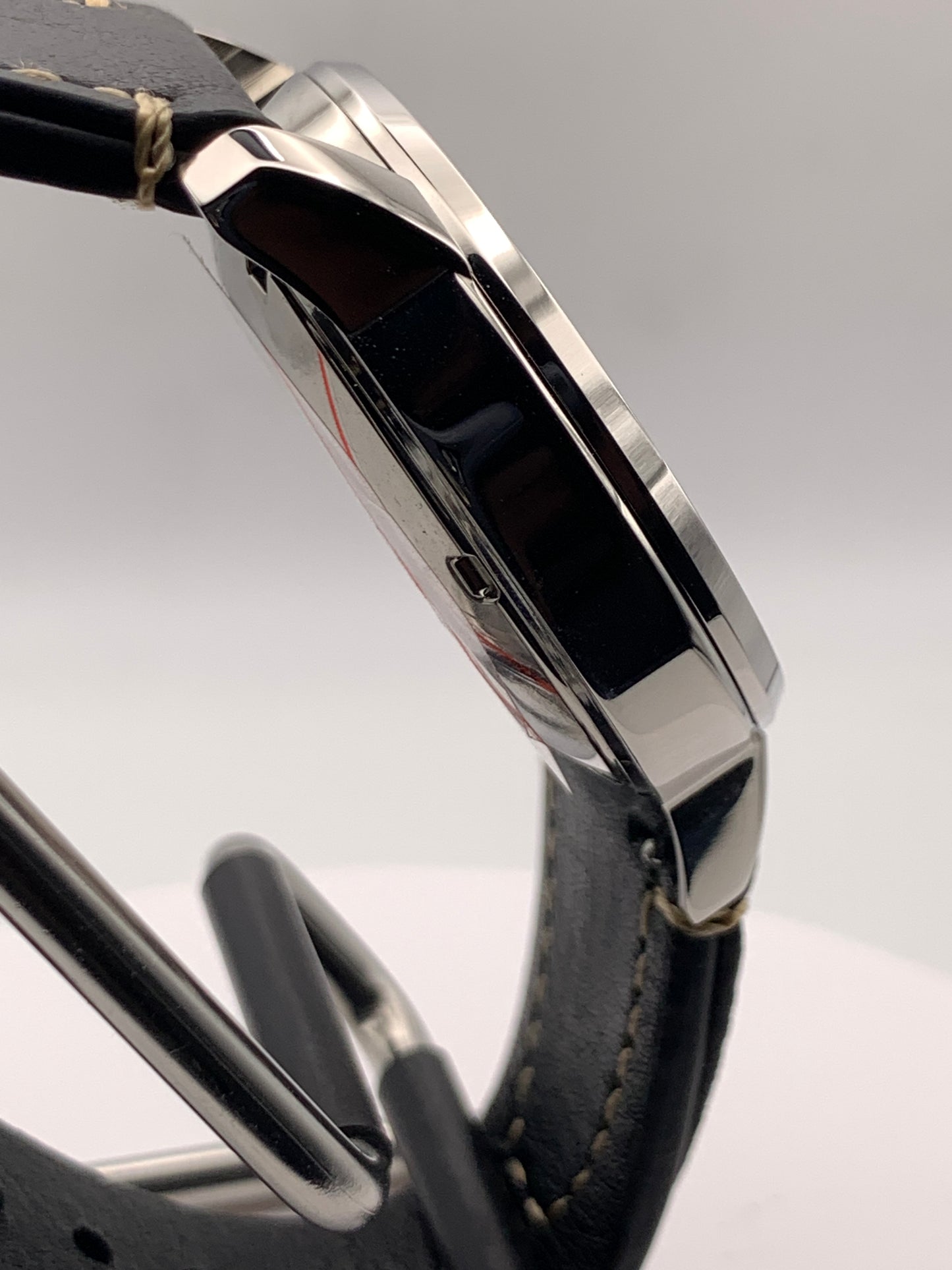 Apotheosis - 38mm stainless steel case. Lumed dial. Sapphire crystal. Seiko NH38.