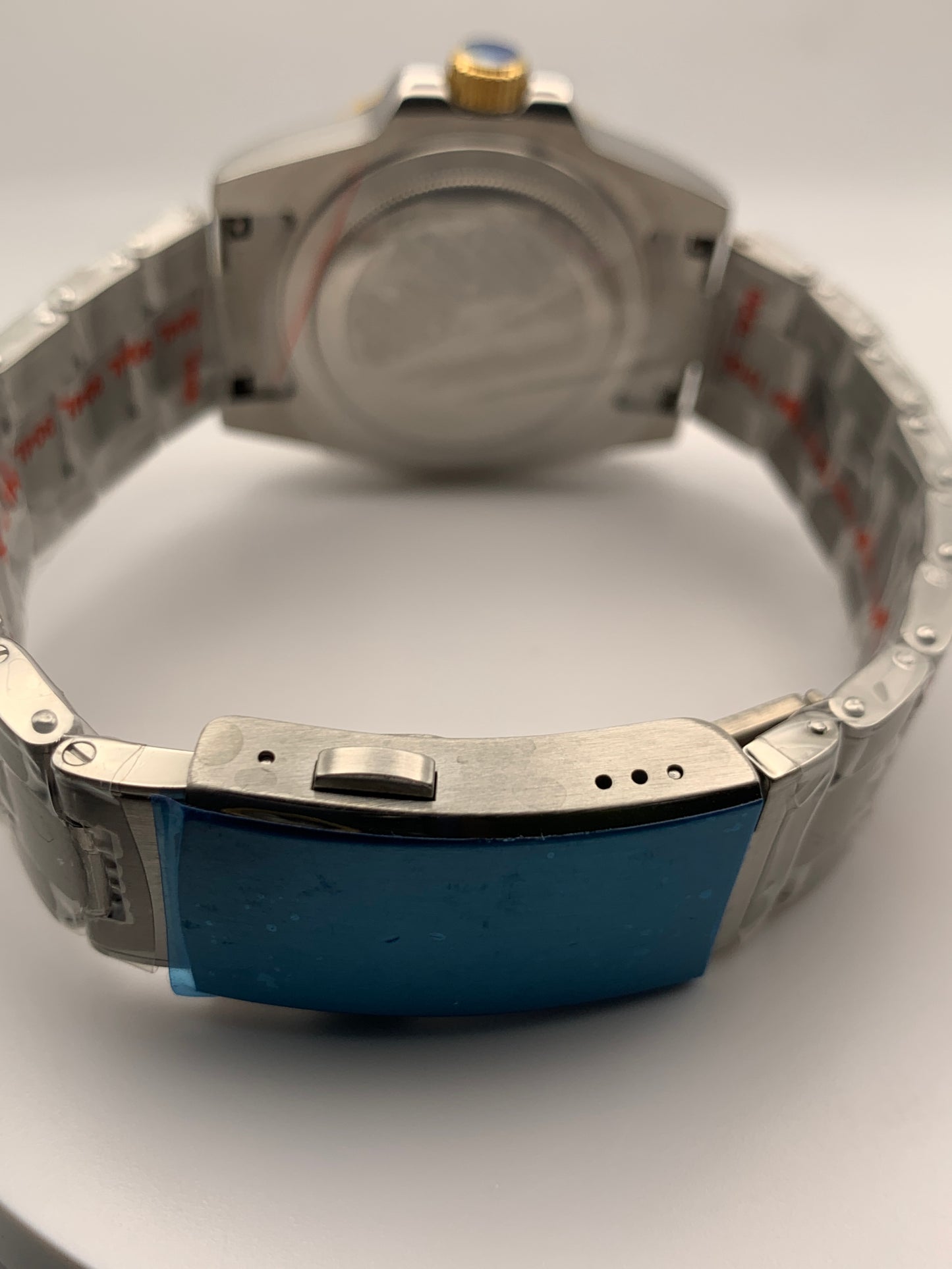 Toy Box. 41mm stainless steel case. Sapphire crystal. Seiko NH35.