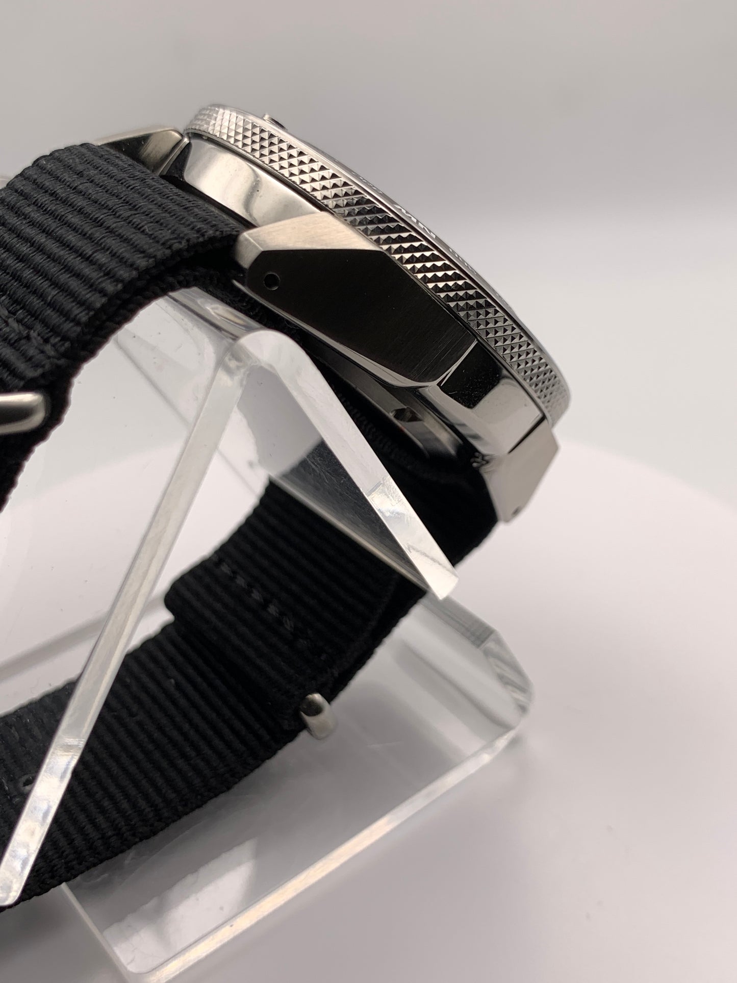 Ungoliant 1.1 - 44mm Stainless steel. Sapphire crystal. Seiko NH35.