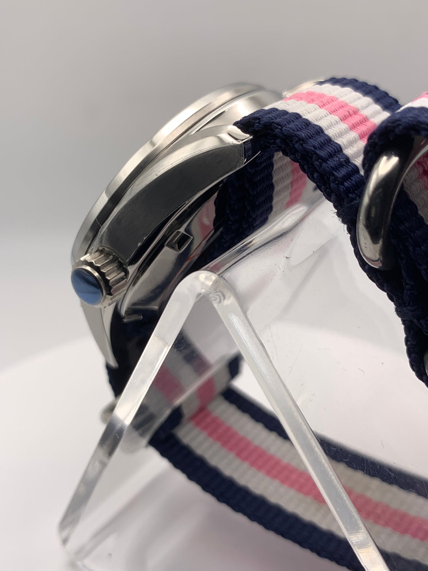 OGCola - Fruit Punch. 38mm Stainless steel. Sapphire crystal. Seiko NH35.