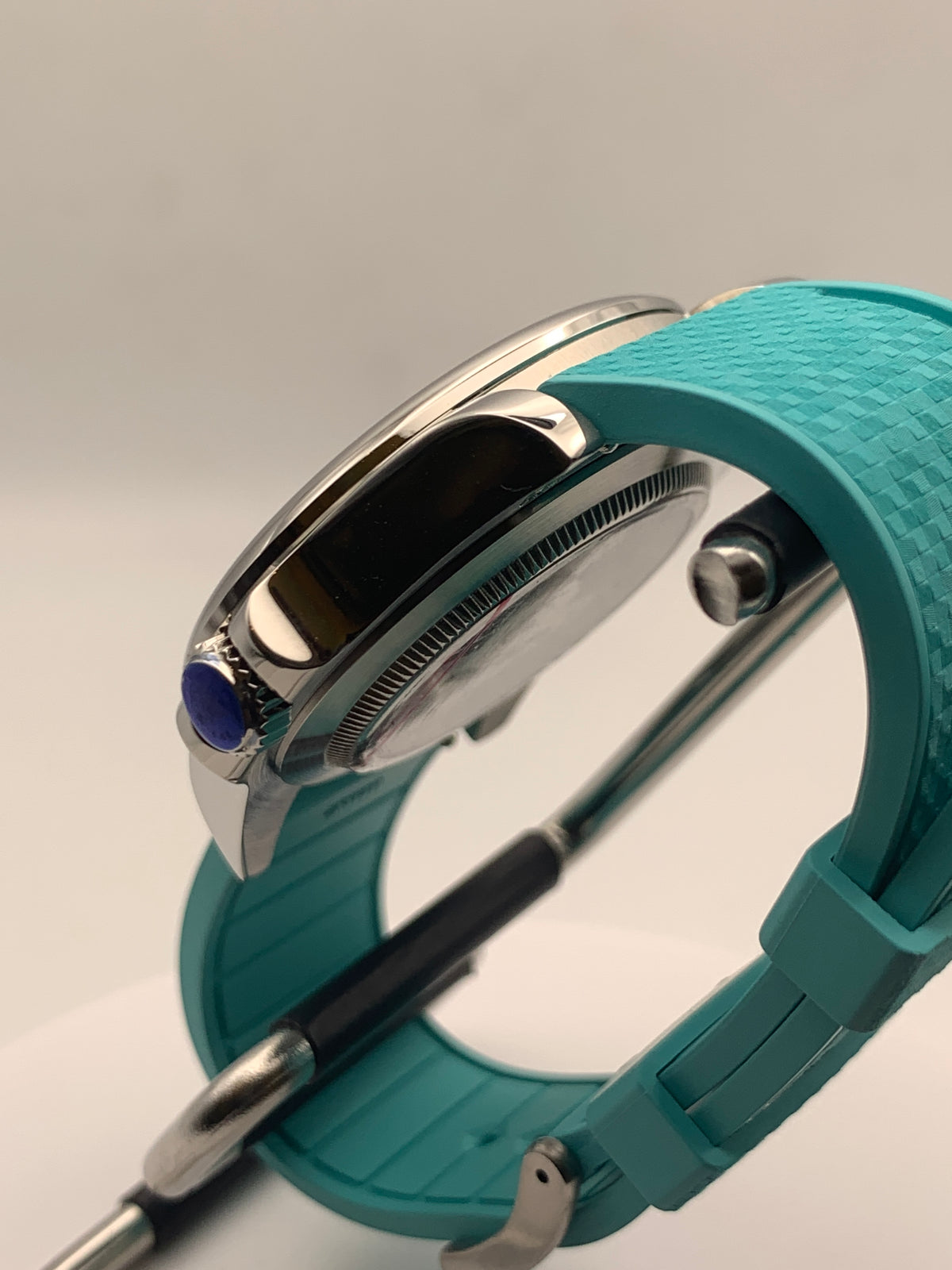 Parting Gift - 39mm Stainless steel case. Sapphire crystal. Seiko NH35.