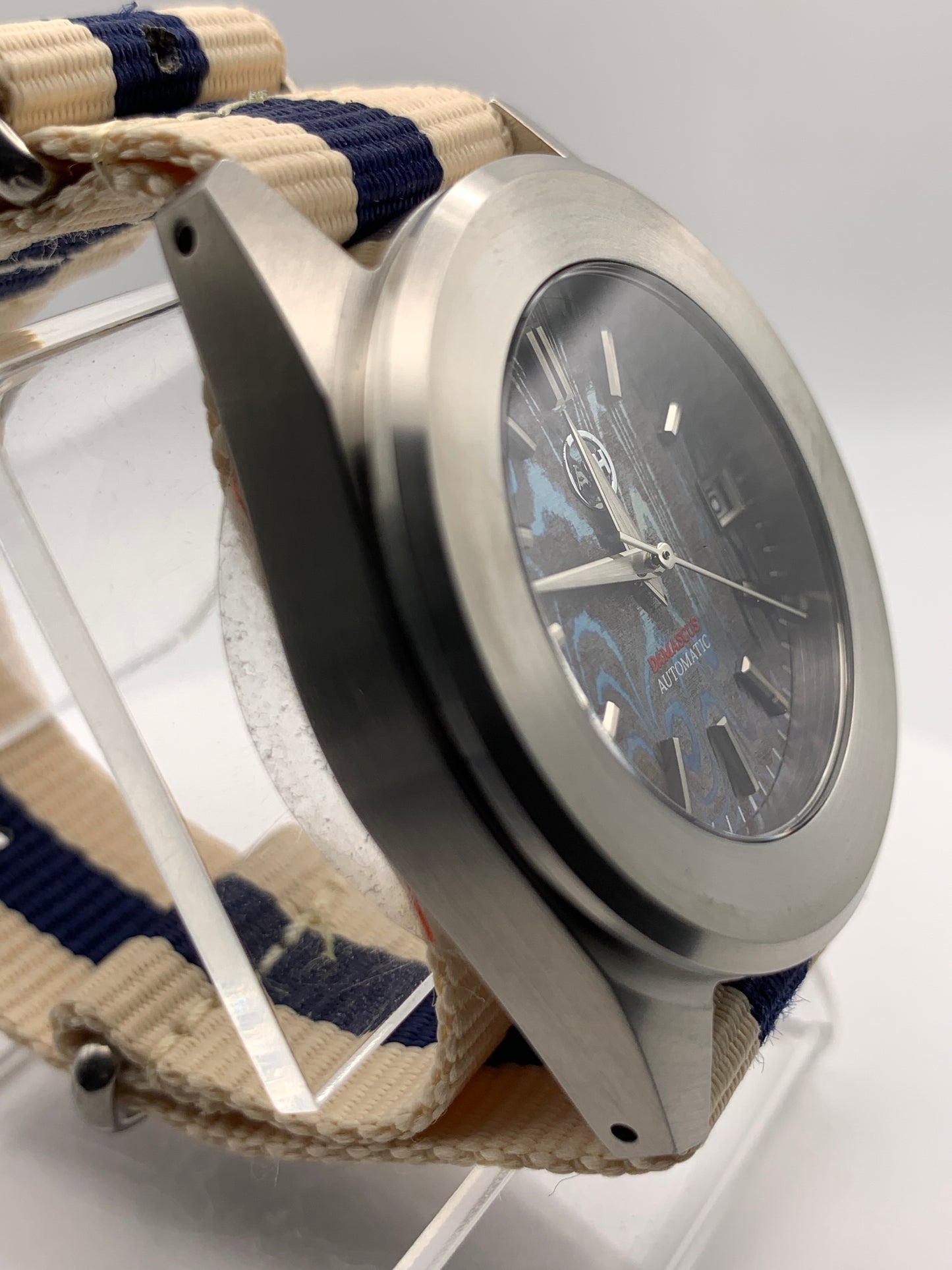 Ghost Fleet. 40mm brushed stainless steel case. Sapphire crystal. Seiko NH35.