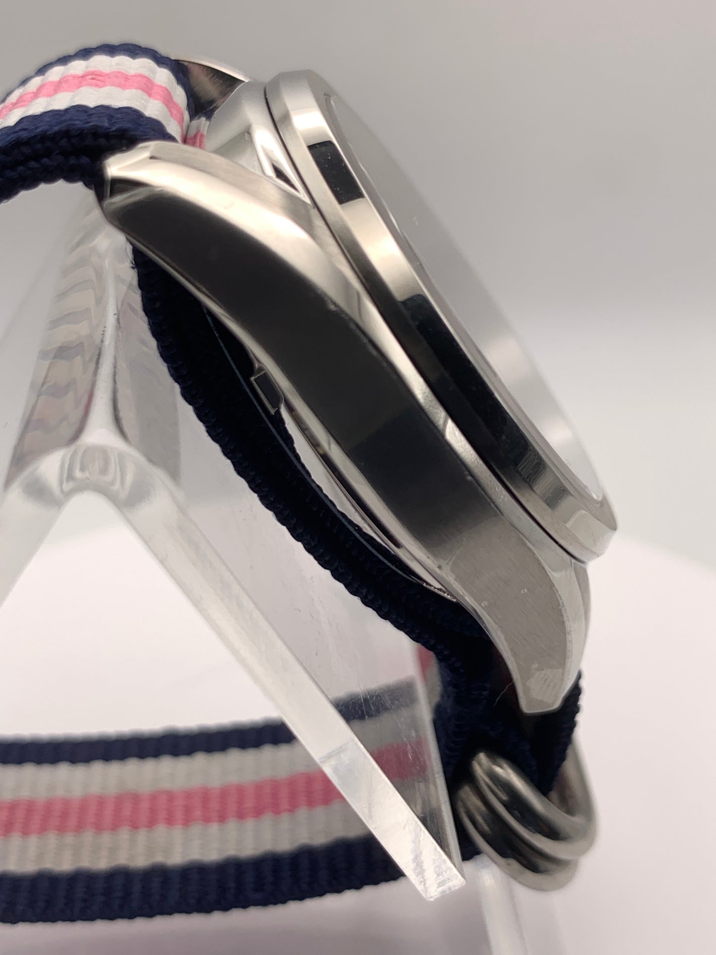 OGCola - Fruit Punch. 38mm Stainless steel. Sapphire crystal. Seiko NH35.