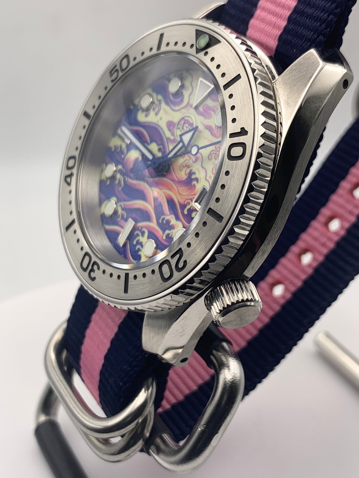 Tempest. 40mm Stainless steel cushion case. Sapphire crystal. Lumed dial. Seiko NH35.