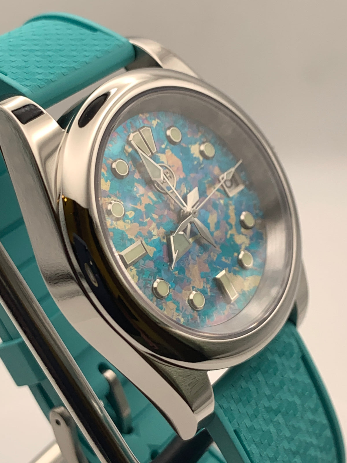 Parting Gift - 39mm Stainless steel case. Sapphire crystal. Seiko NH35.