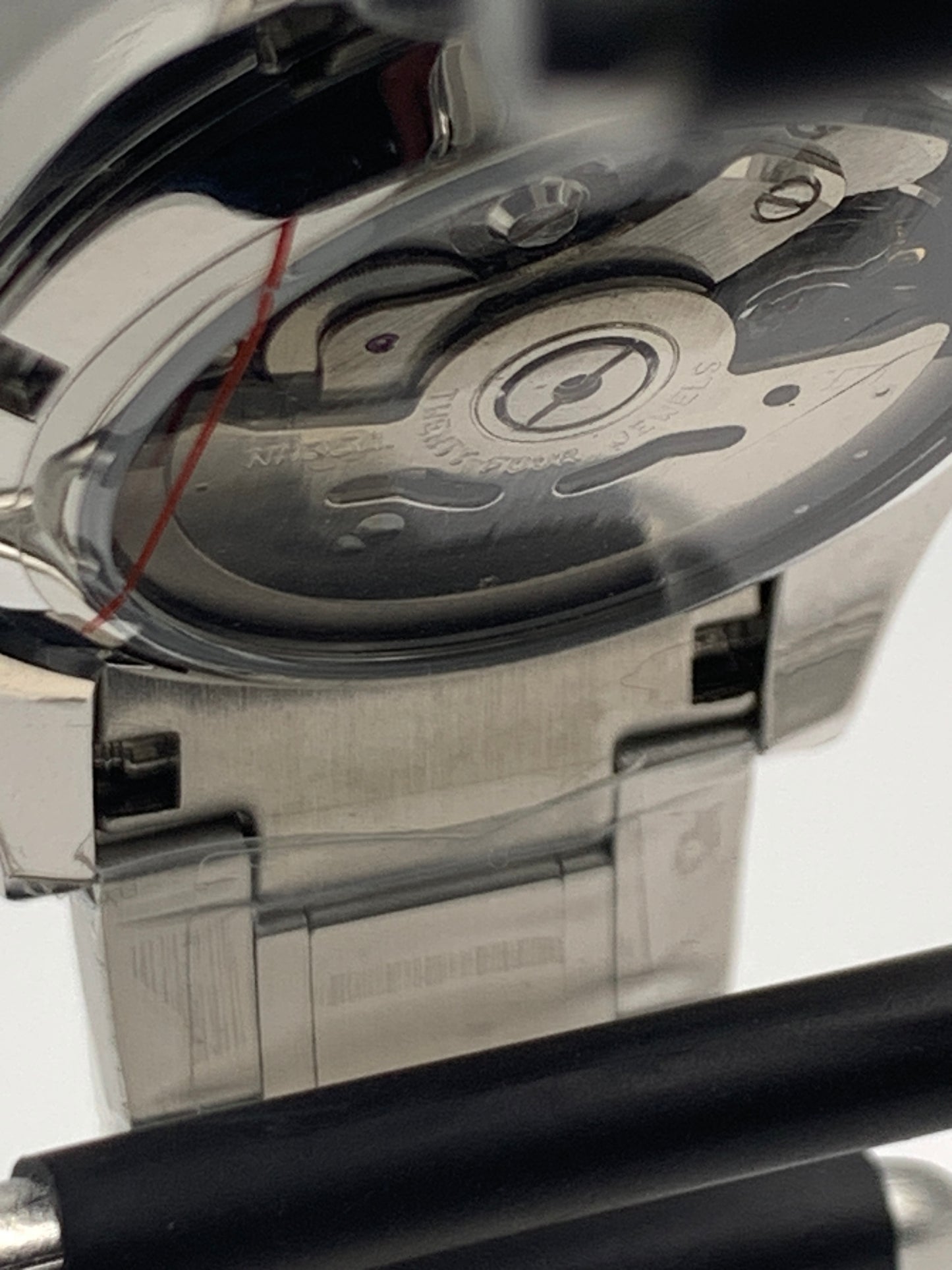 Violet II - 36mm Stainless steel case with matching bracelet. Unique dial. Sapphire crystal. Seiko NH35 automatic.