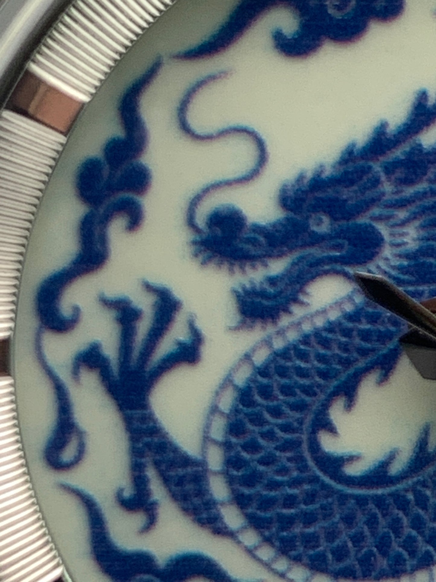 Qinglong - 39mm stainless steel case with engine turned chapter ring. Sapphire crystal. Seiko NH38.