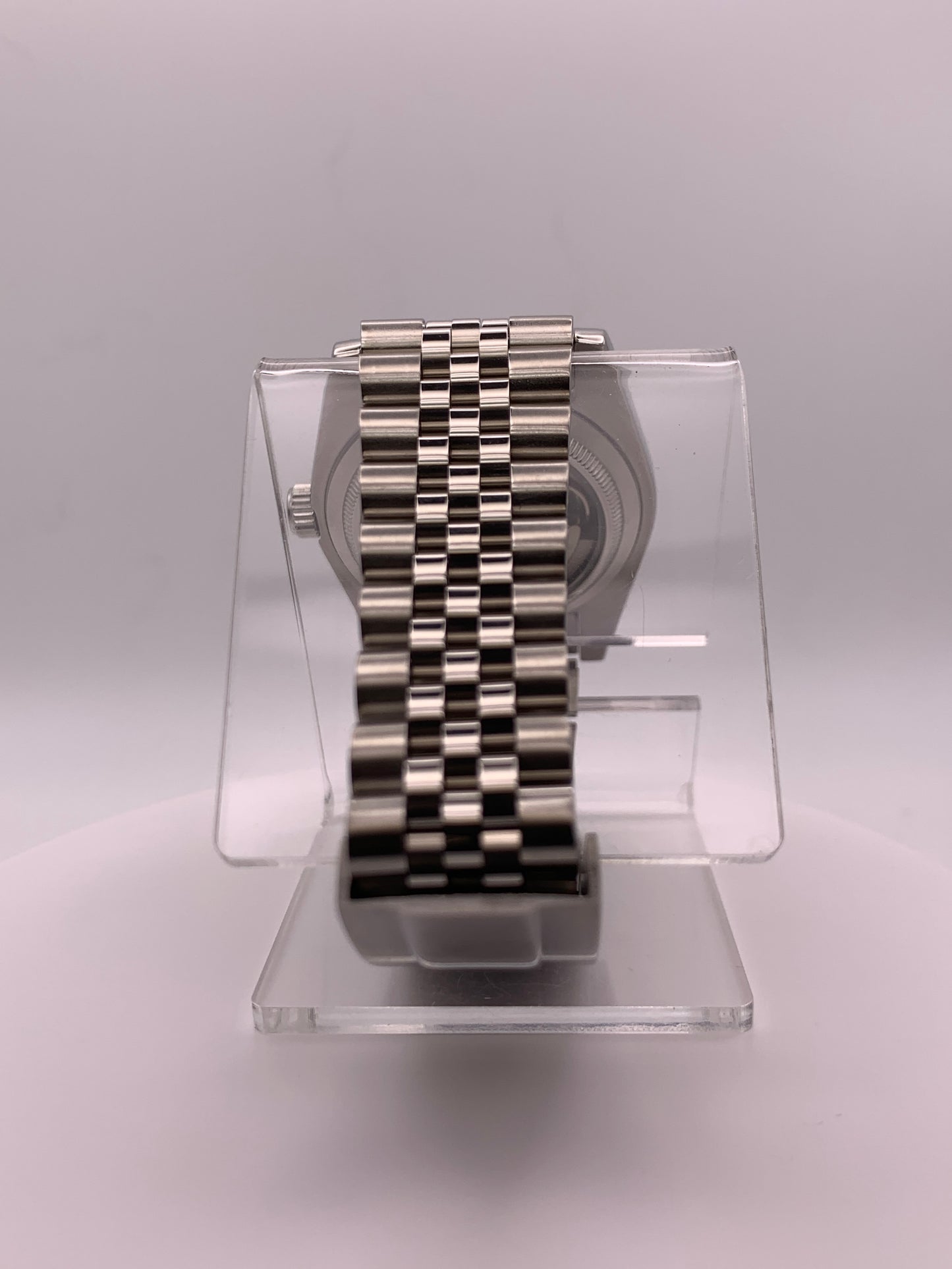 ‘Sold - Highly figured lavender dial. 36mm sport watch on bracelet.