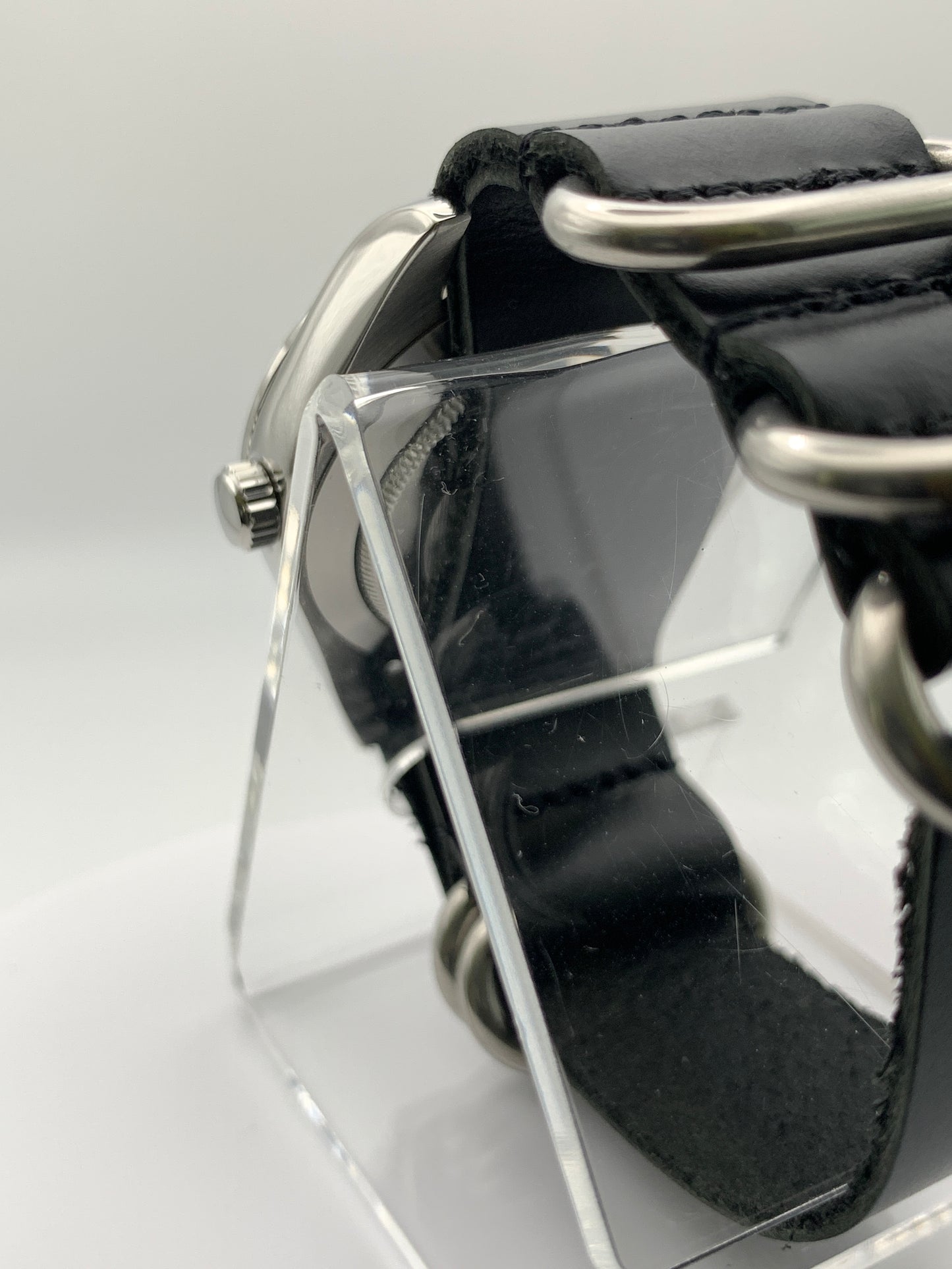 39mm Black and vintage yellow field watch.