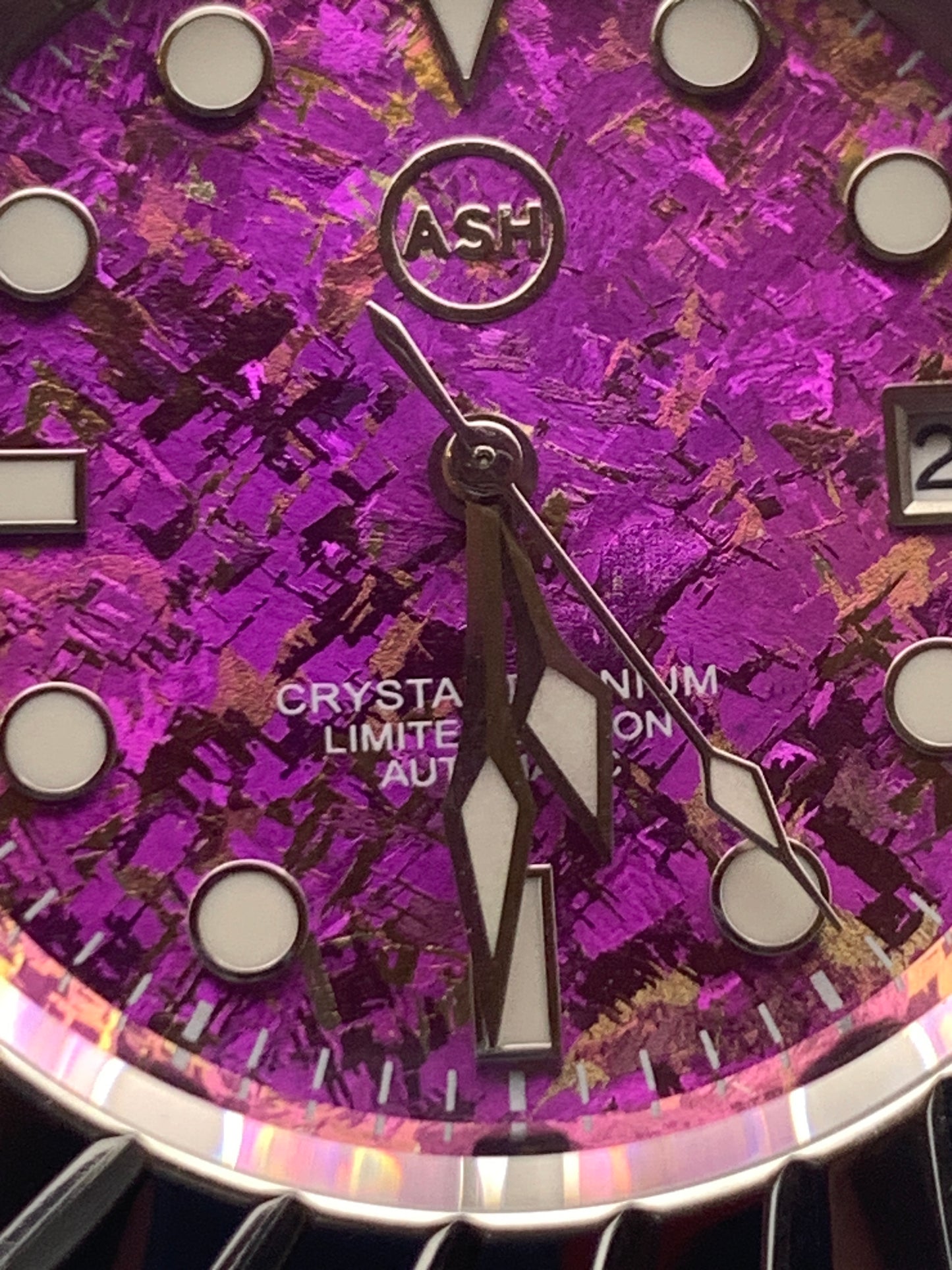 Party-whirl. 41mm Stainless steel.  Sapphire crystal.  Seiko NH35. Bonklip.