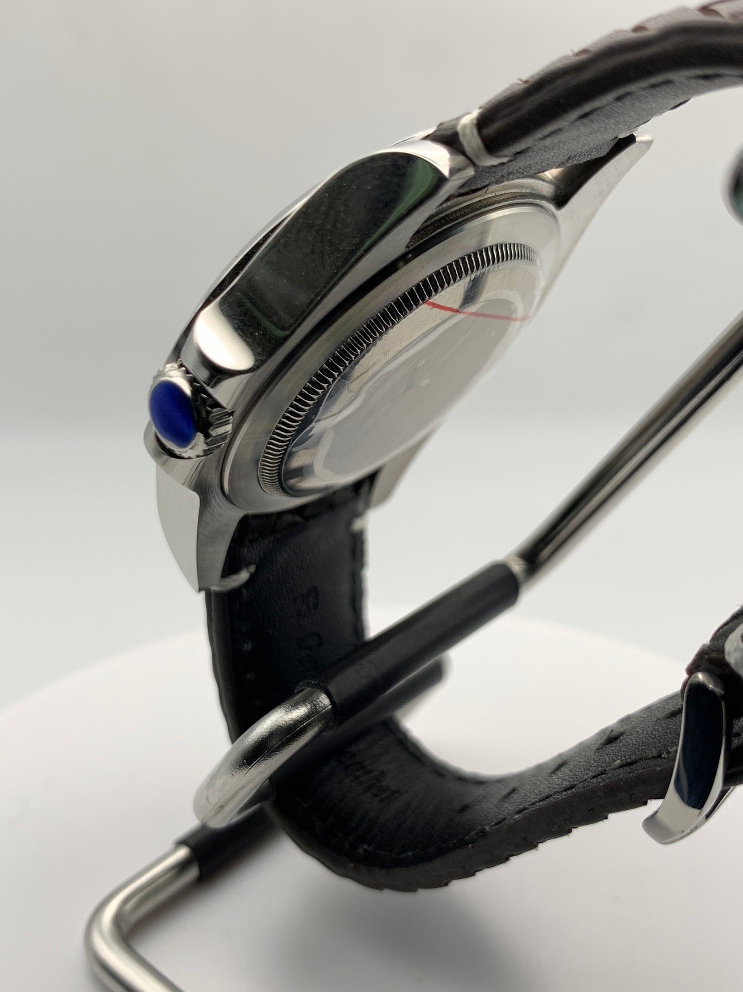Rose Engine - 39mm stainless steel. Sapphire crystal. Seiko NH38.