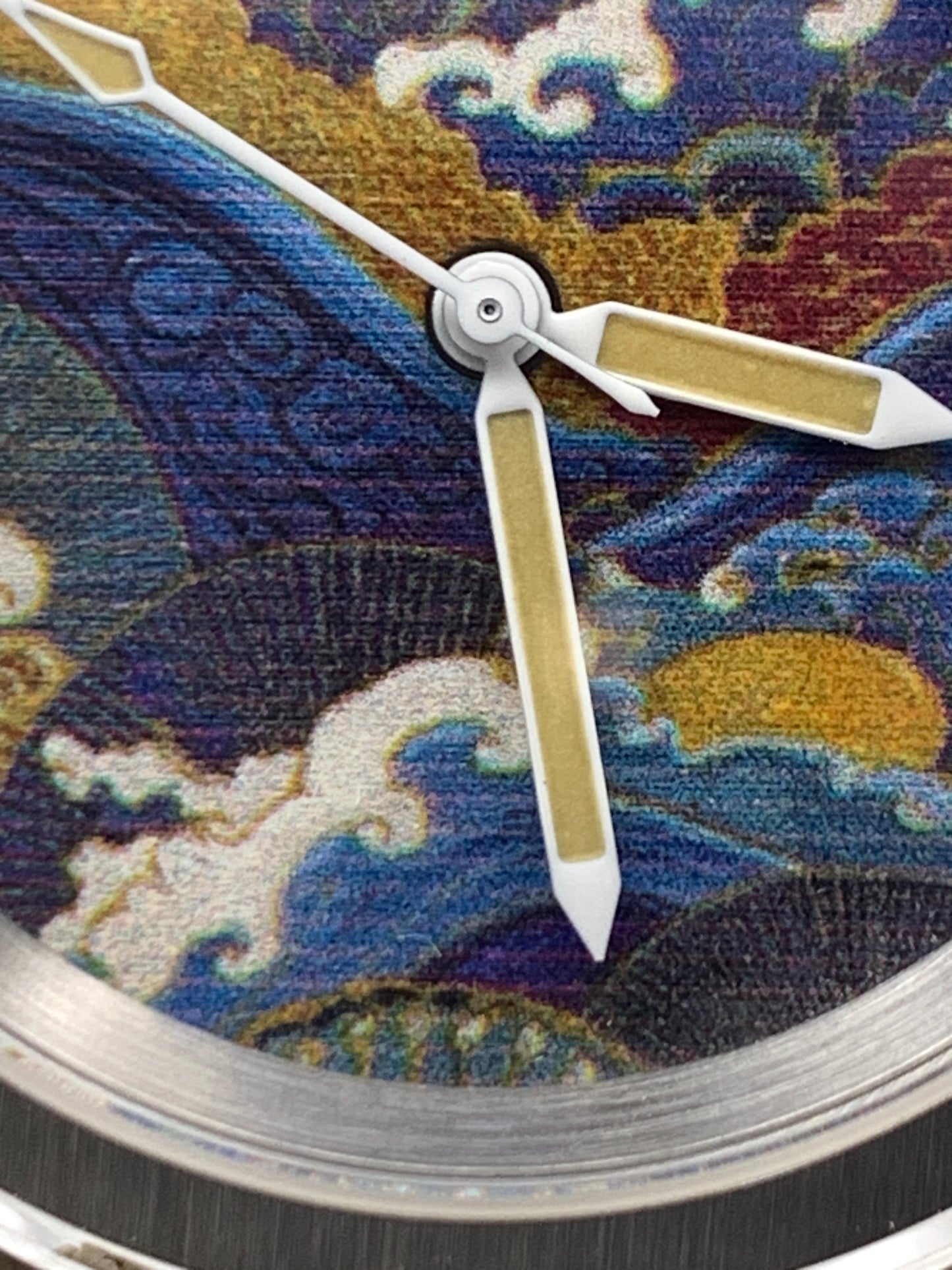 Chakushoku. 38mm Stainless steel. Sapphire crystal. Seiko NH38.