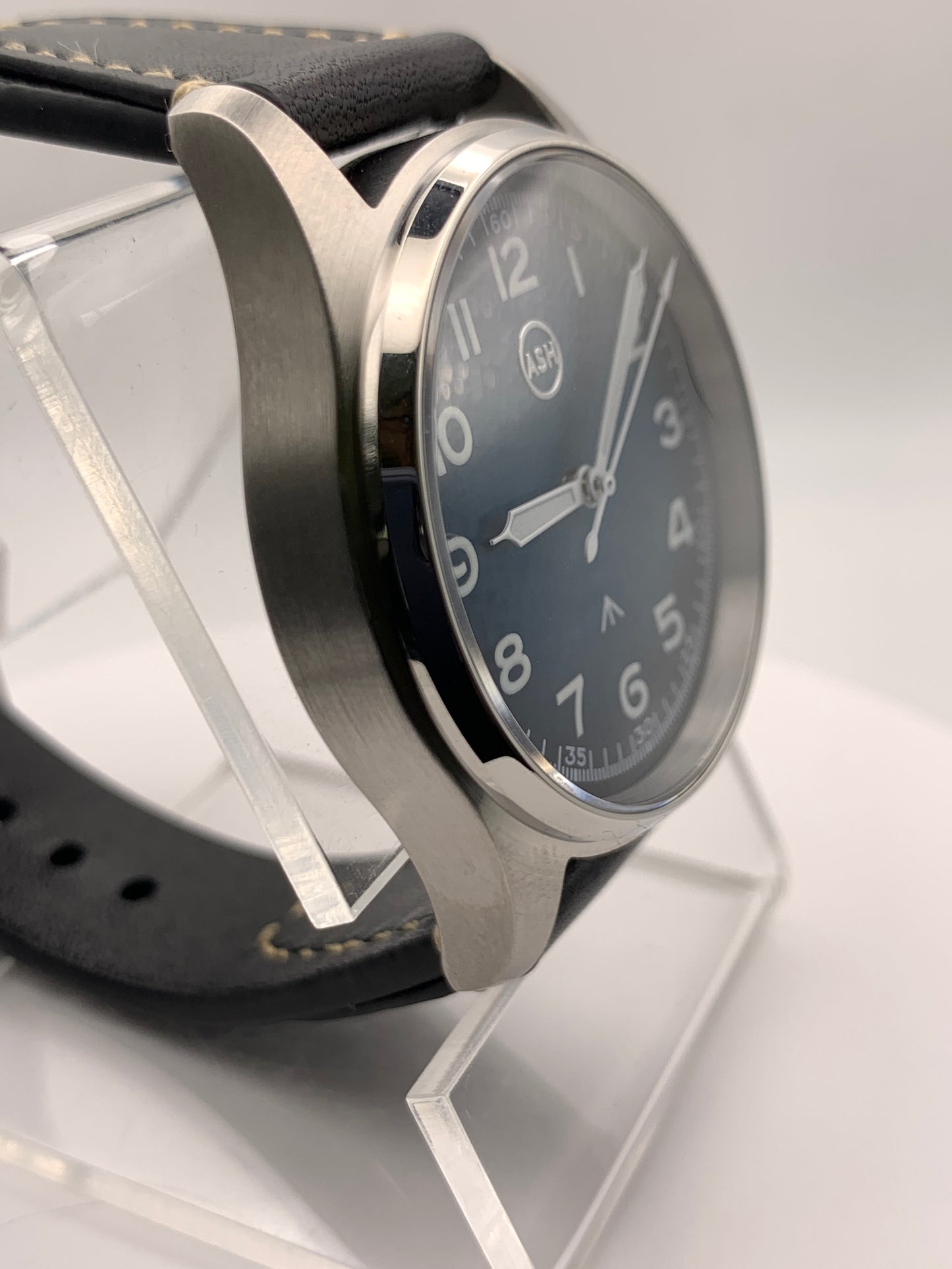 True North - 39mm stainless steel case. Sapphire crystal. Seiko NH38.