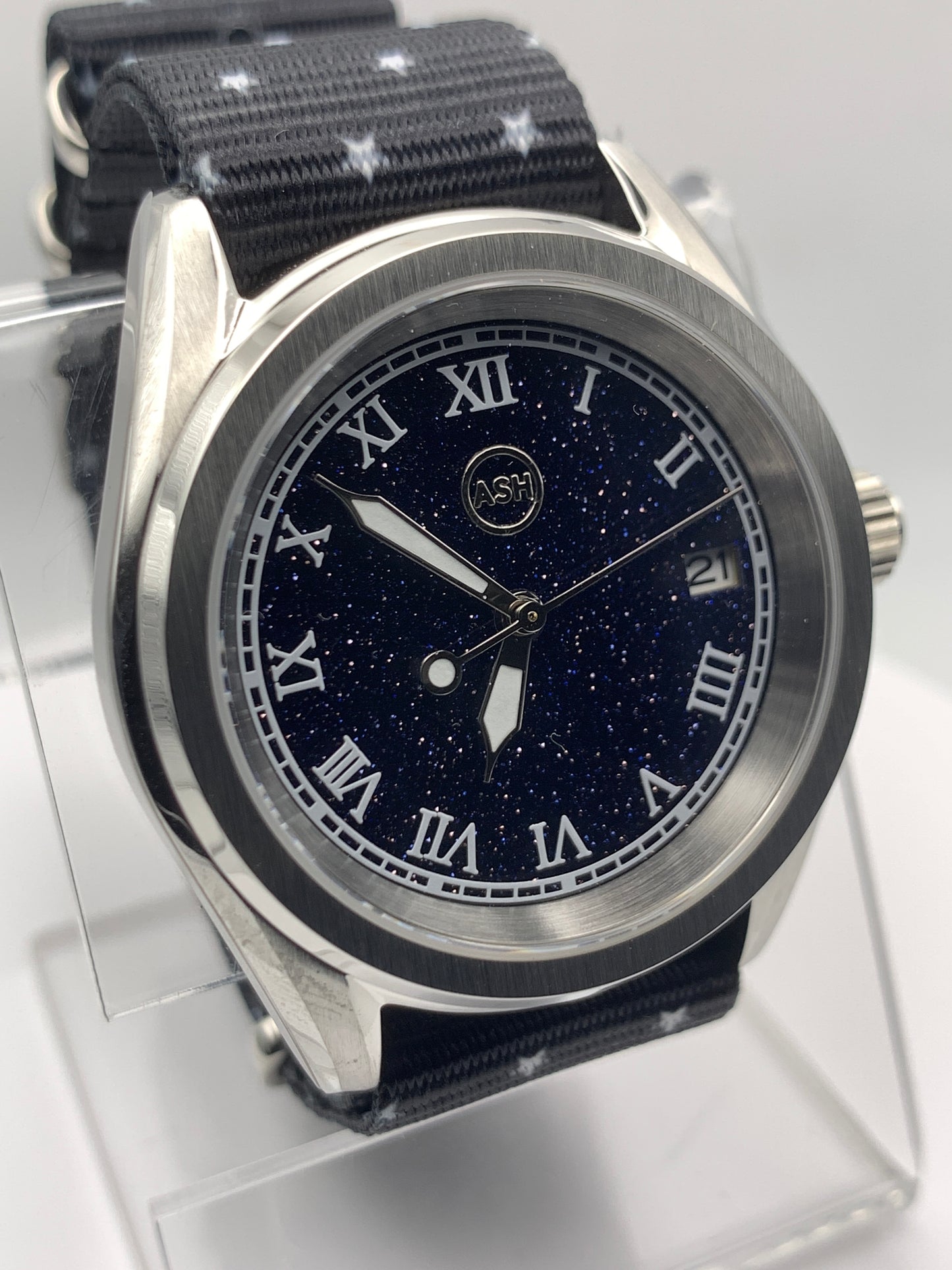 Sagan. 38mm Stainless Steel. Sapphire crystal. Seiko NH35.