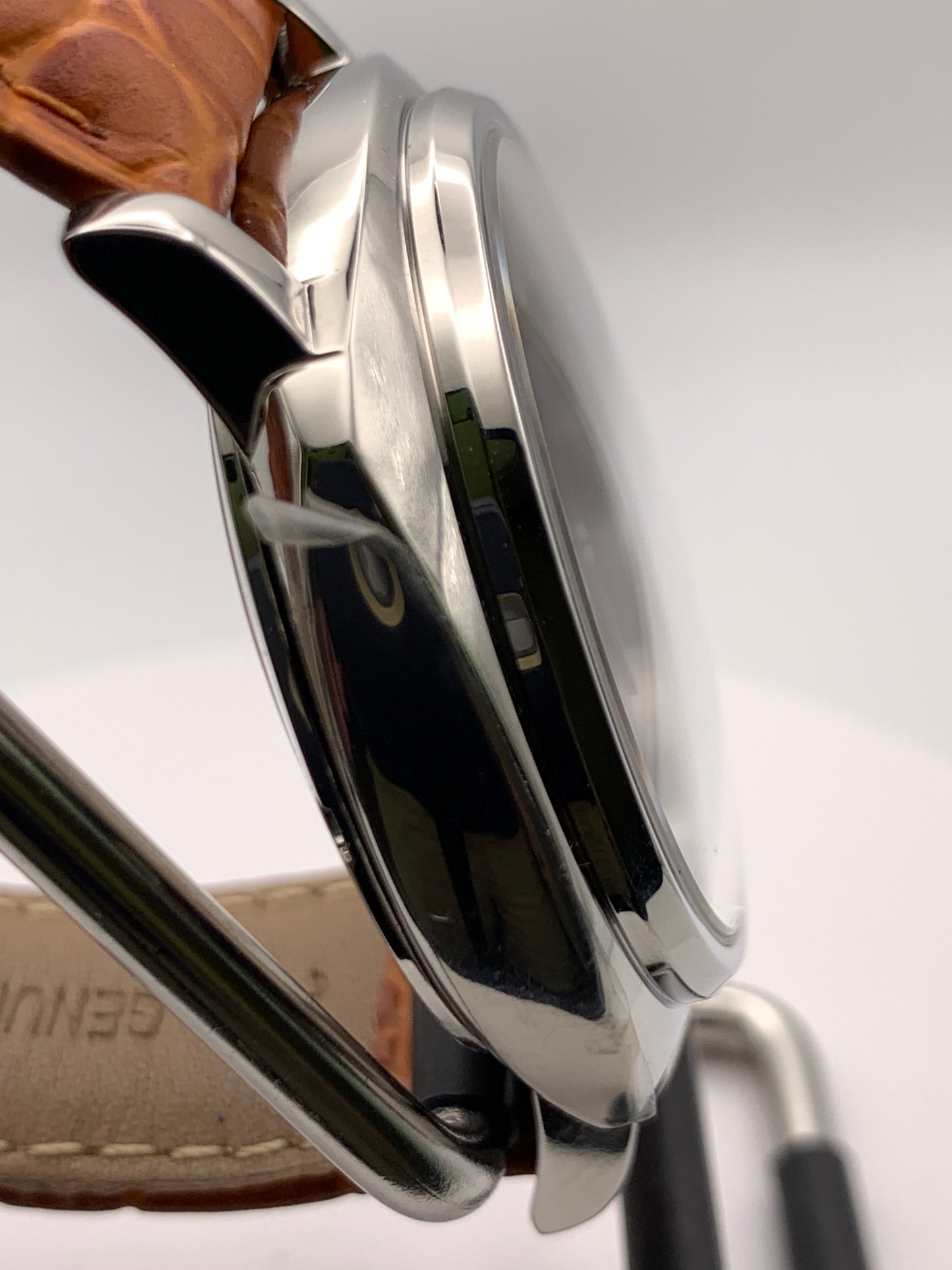 Wayfarer. 44mm stainless steel case.  Sapphire crystal. Sandwich dial. Seiko NH38.