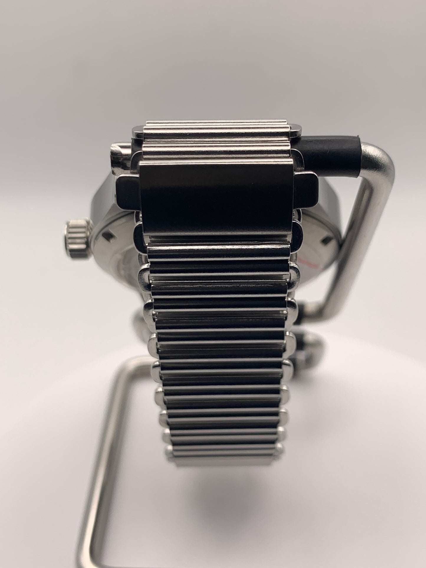 OGCola - Vanilla. 40mm stainless steel. Sapphire crystal. Seiko NH35