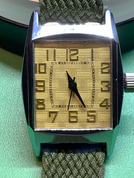 Feather 1.3 - Vintage 25mm plated brass 2 piece case.  38mm lug to lug. 16mm lug width. 8.5mm thick. Acrylic crystal. Miyota Super 2035 movement.