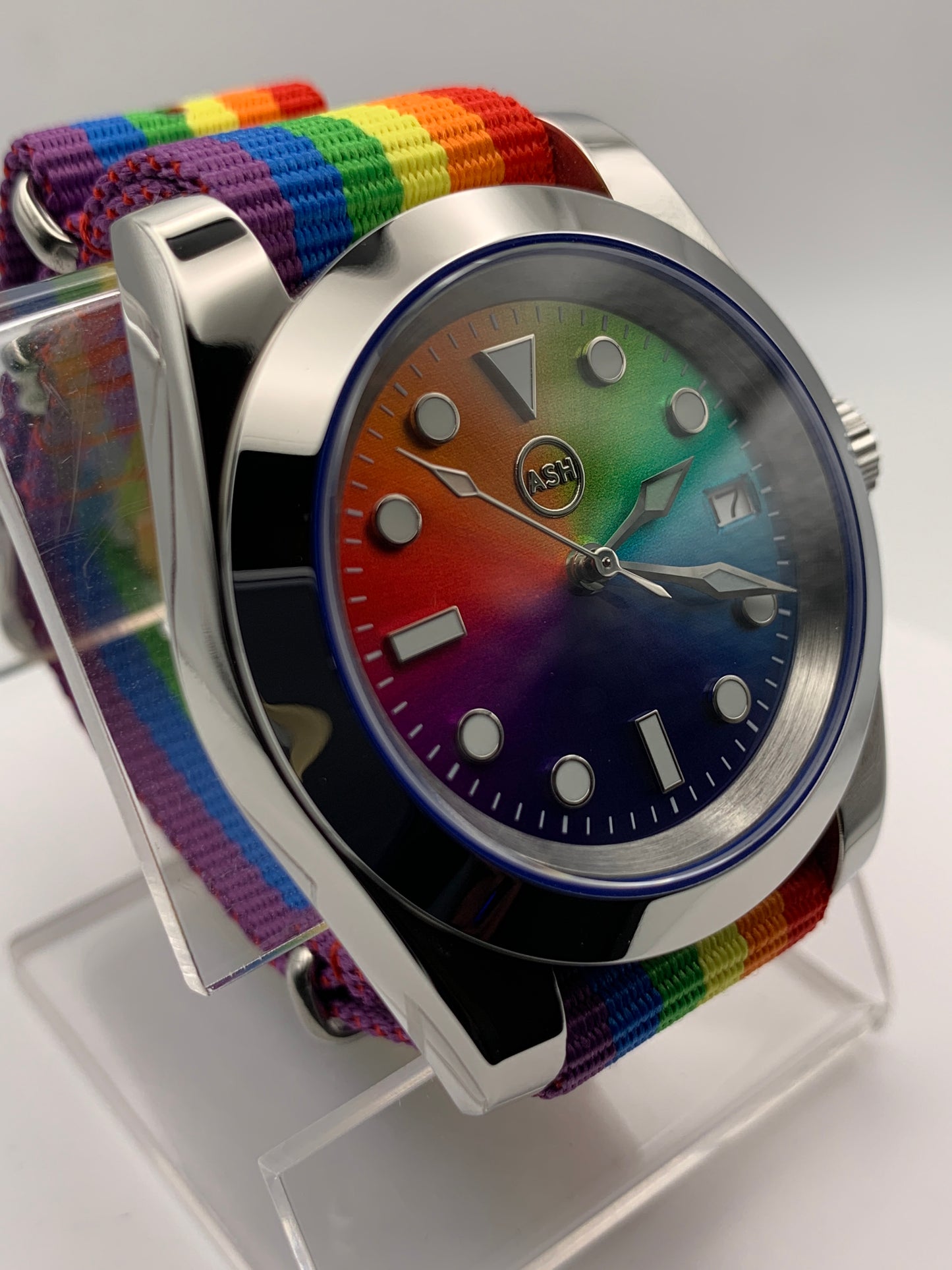 Lite Brite.  39mm Stainless steel. Sapphire crystal. Seiko NH35.