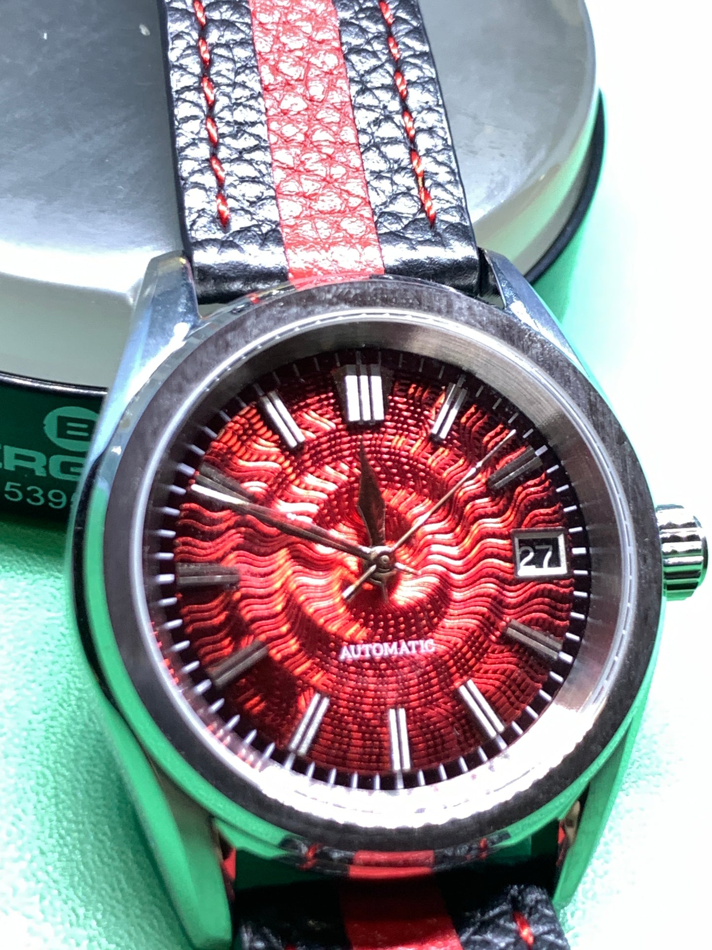 Perihelion - 38mm Stainless steel. Sapphire crystal.  Seiko NH35.