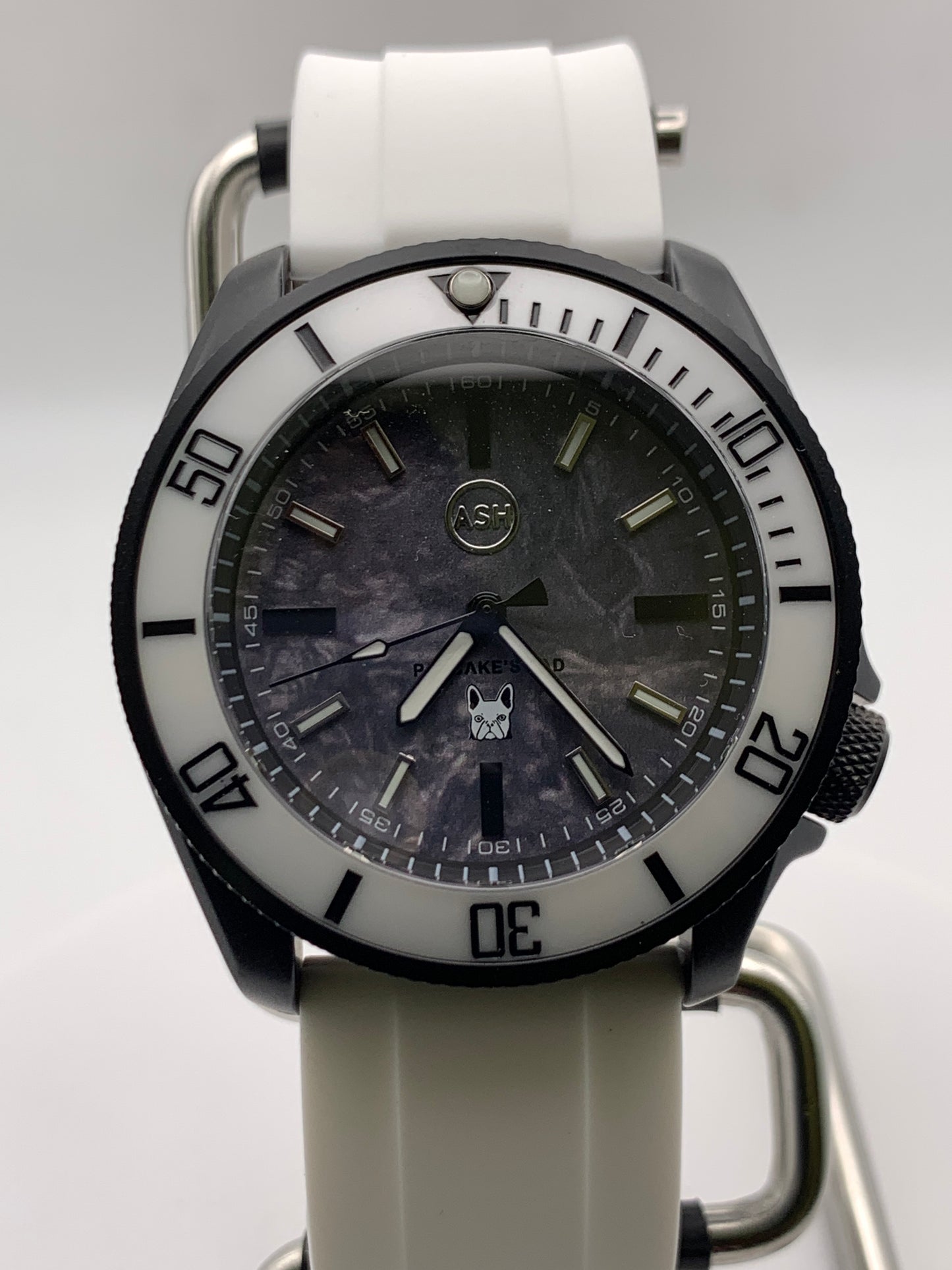 Jason Tribute #2 - 40mm PVD coated stainless steel. Sapphire crystal. Custom dial. Seiko NH38. 5 straps pictured included.