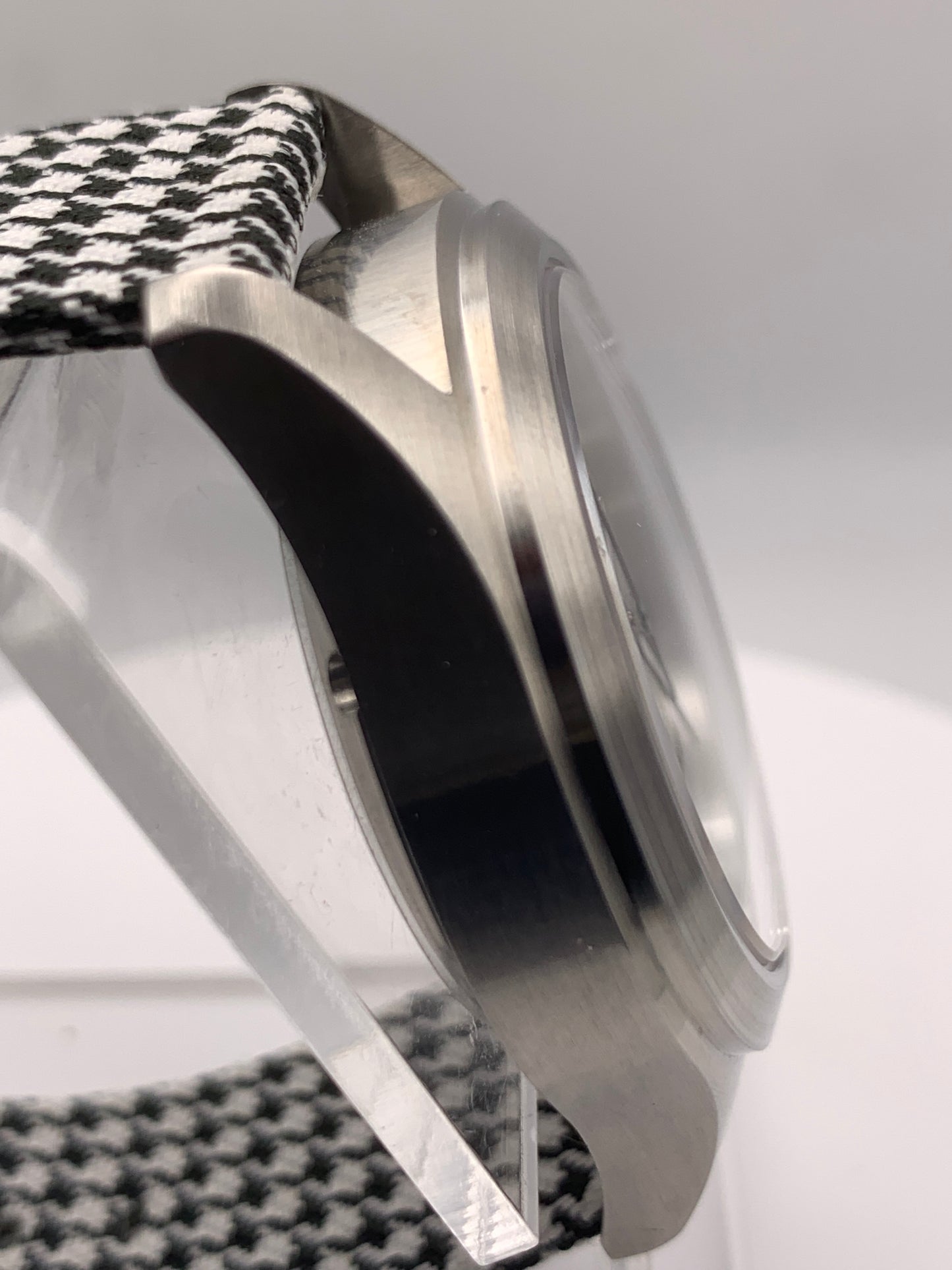 OGCola - Chocolate Chip. 39mm Stainless Steel. Sapphire crystal. Seiko NH35