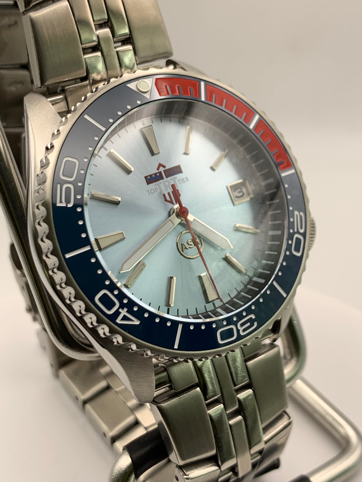 TRT - client custom. 42mm stainless steel cushion case. Sapphire crystal. Seiko NH35.