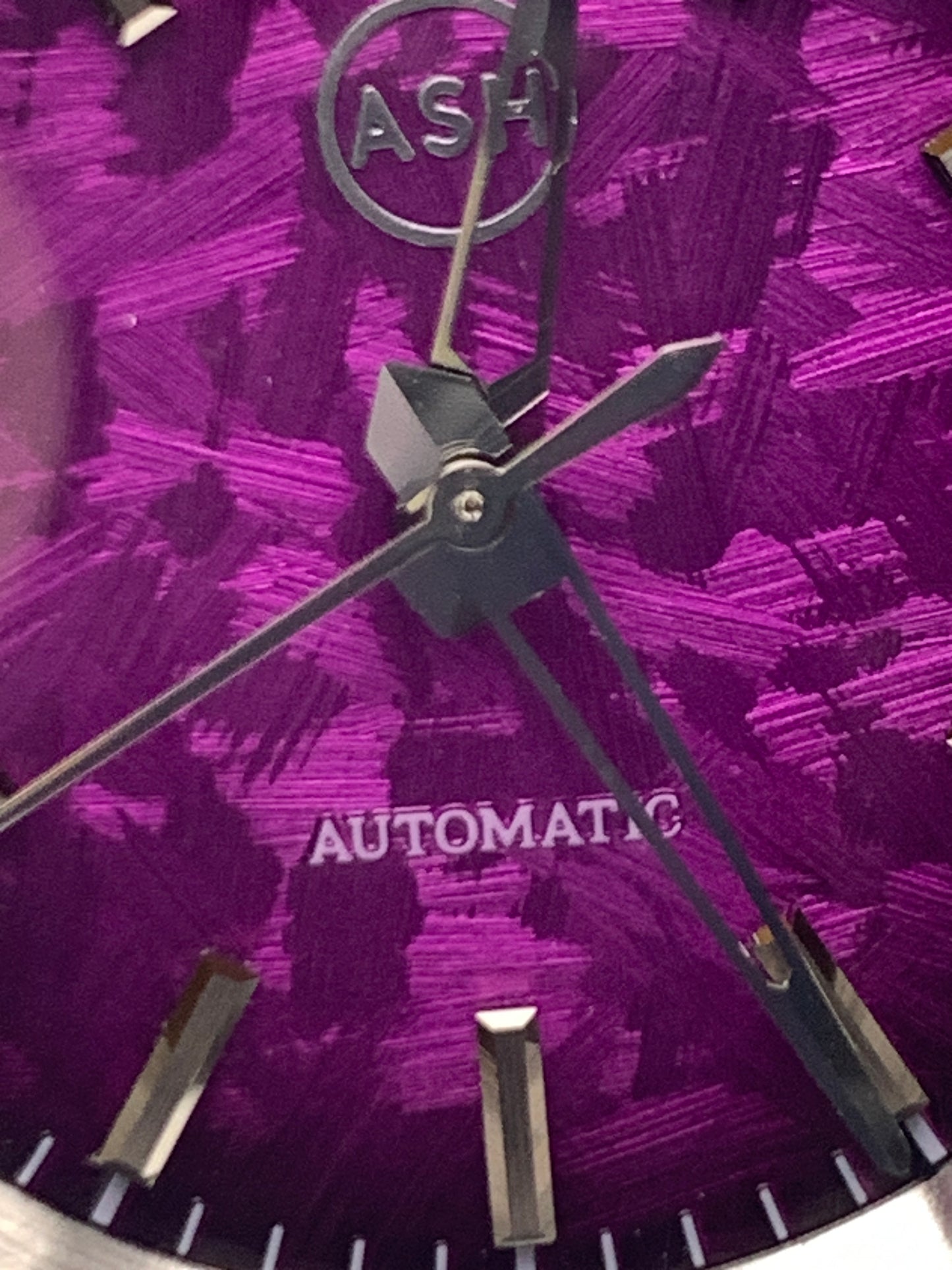 Blossom. 39mm Stainless steel. Textured dial.  Sapphire crystal. NH35 automatic movement.