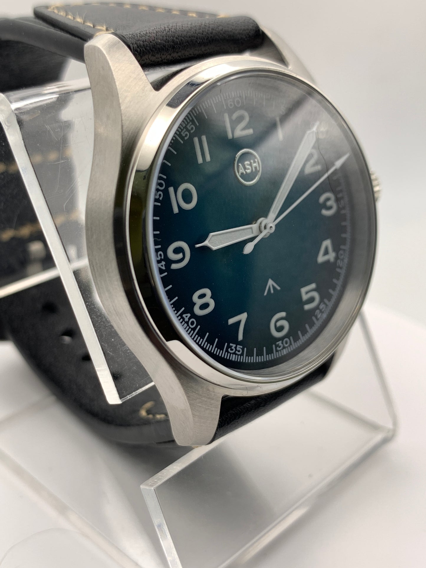 True North - 39mm stainless steel case. Sapphire crystal. Seiko NH38.